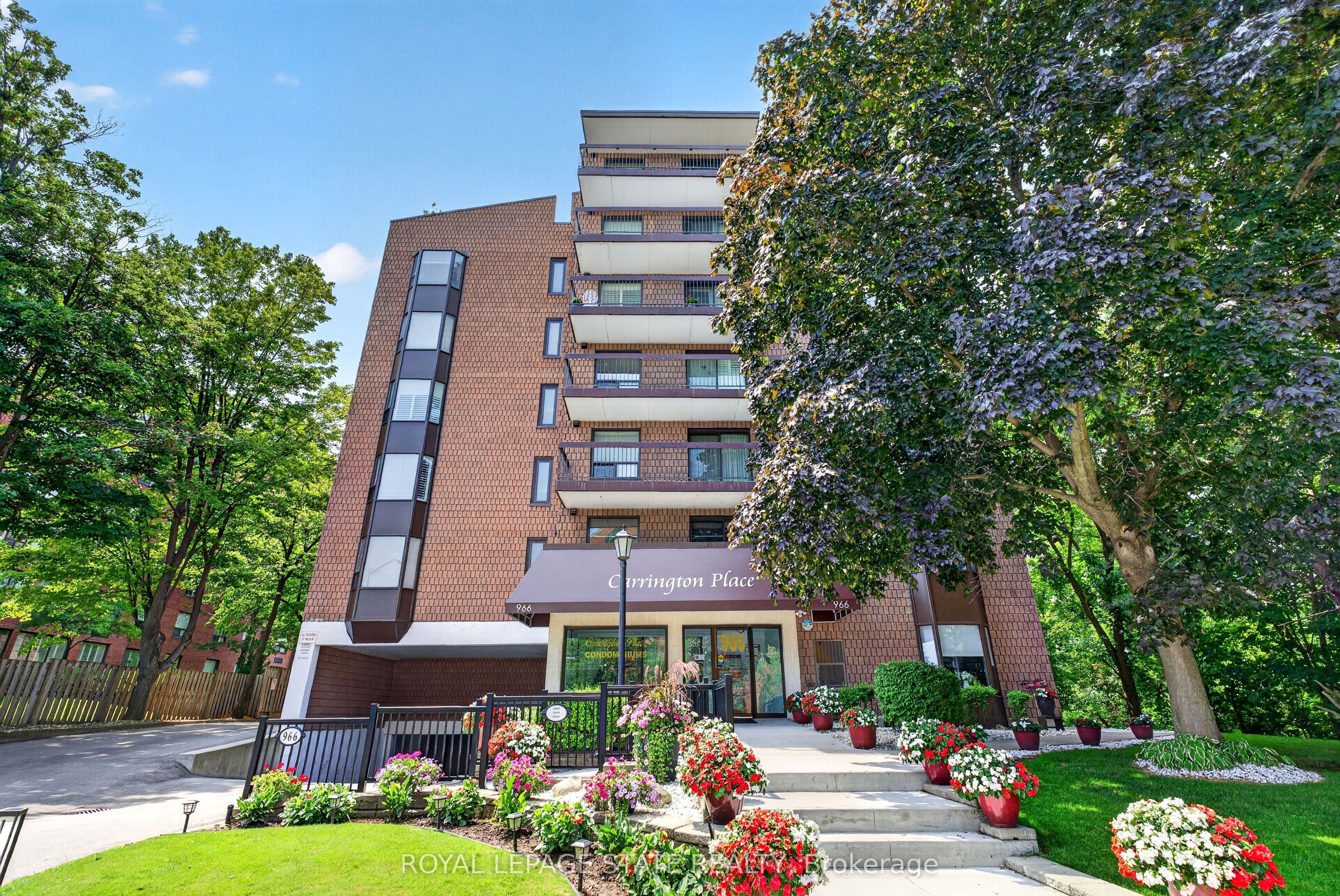 966 Queenston Road 203 Property Photo 5