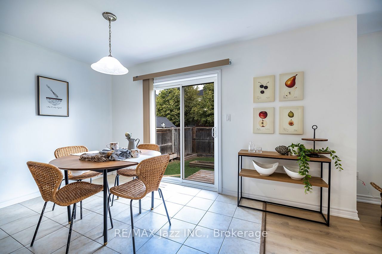 10 Milner Court Property Photo 10