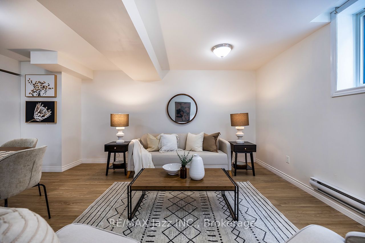 10 Milner Court Property Photo 20