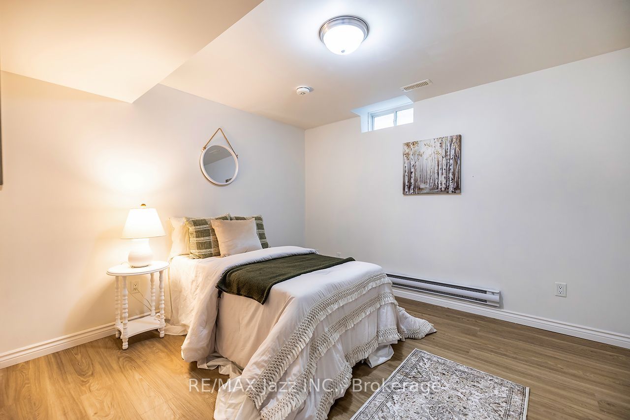 10 Milner Court Property Photo 22