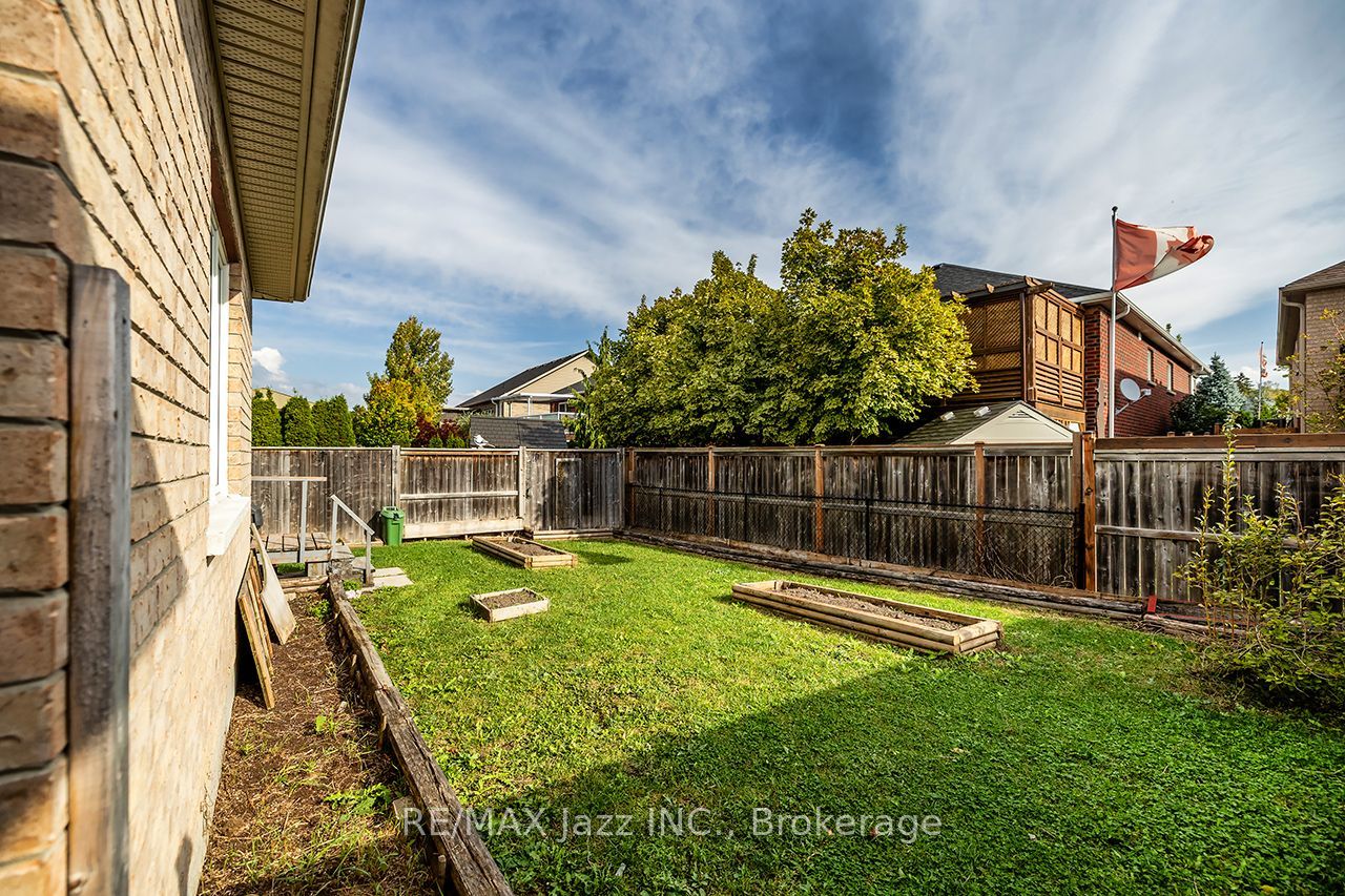 10 Milner Court Property Photo 26