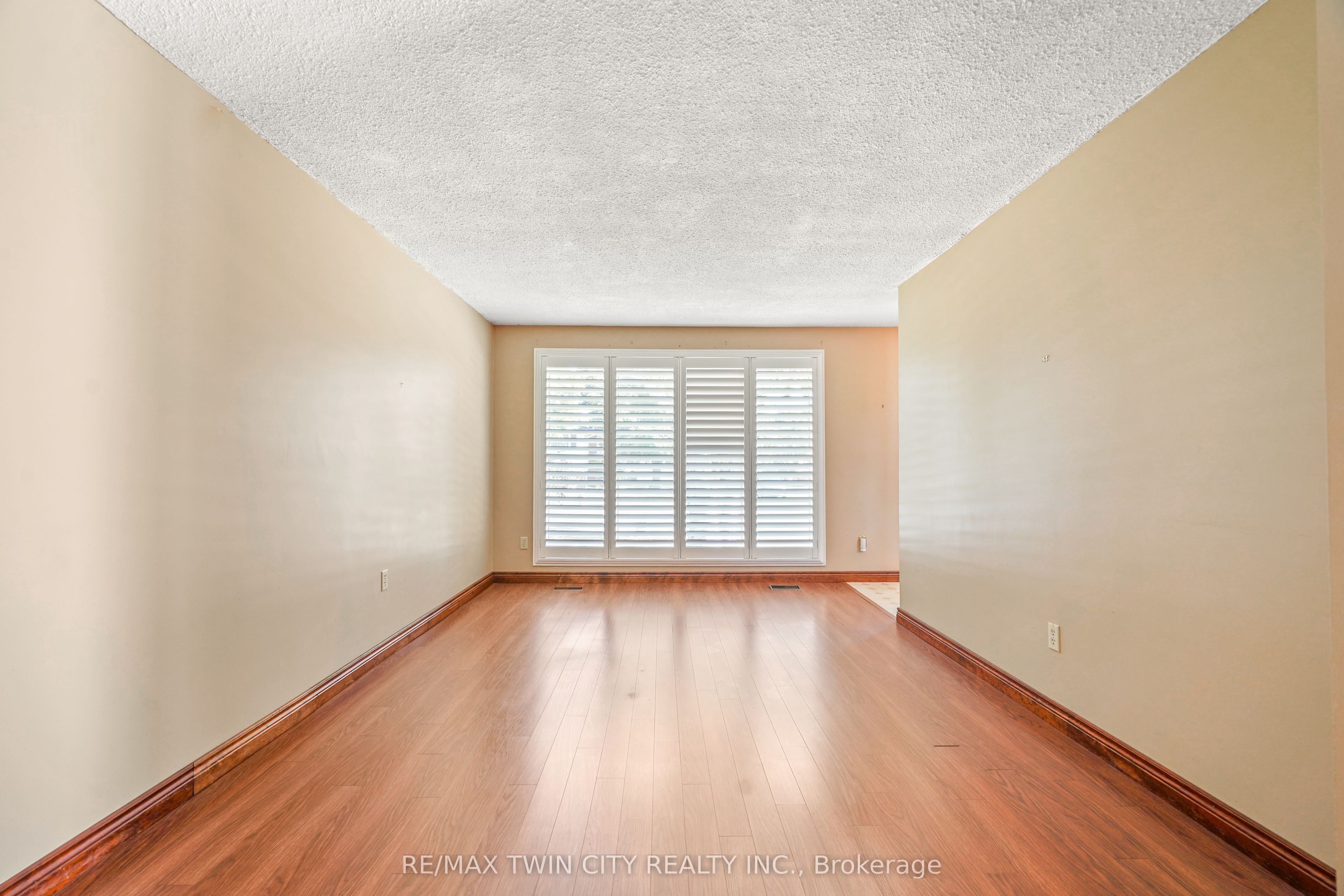 35 Ivanhoe Road Property Photo 10