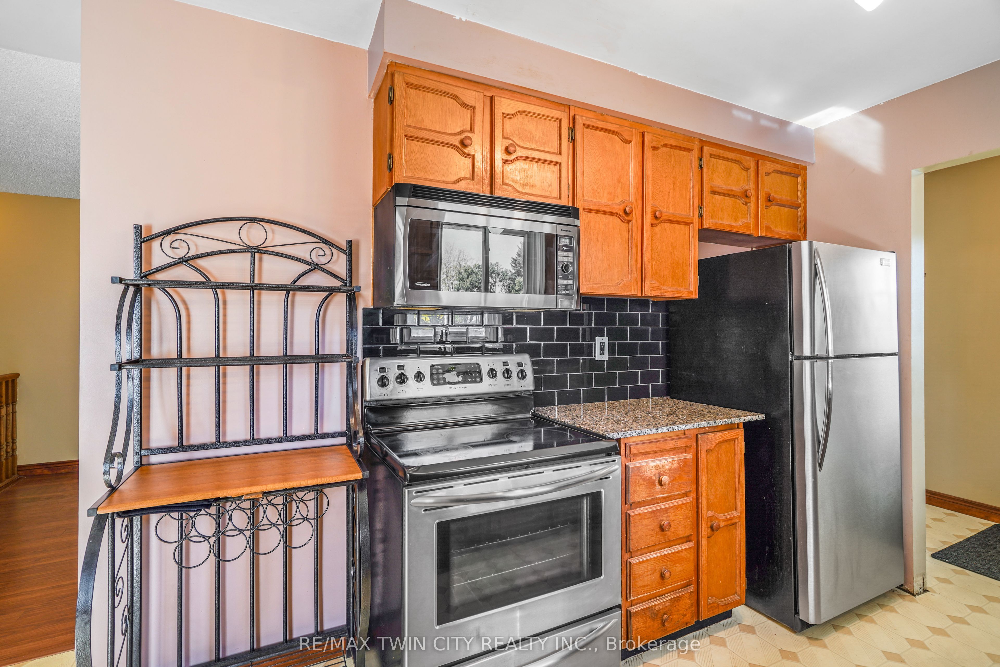 35 Ivanhoe Road Property Photo 15