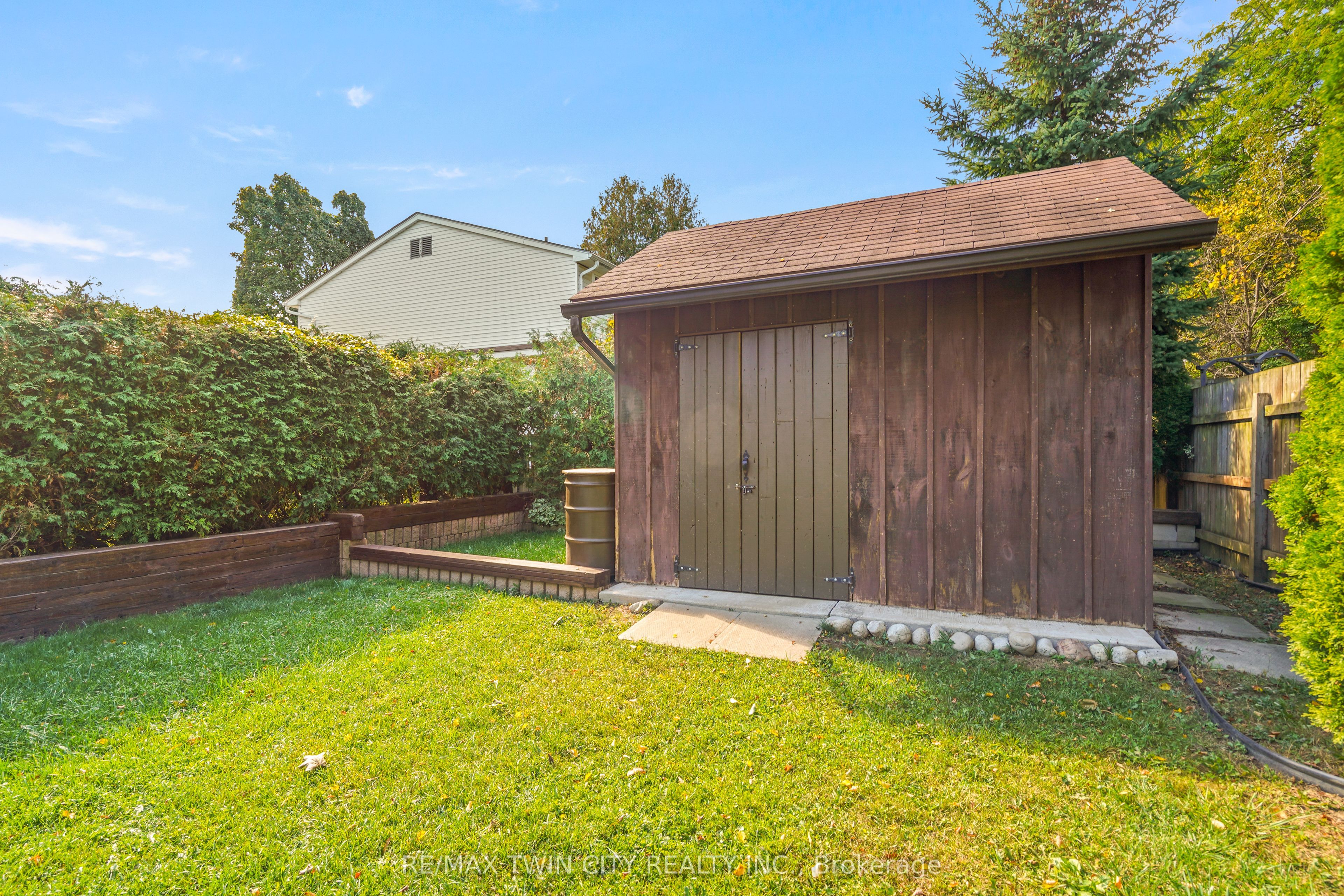 35 Ivanhoe Road Property Photo 39