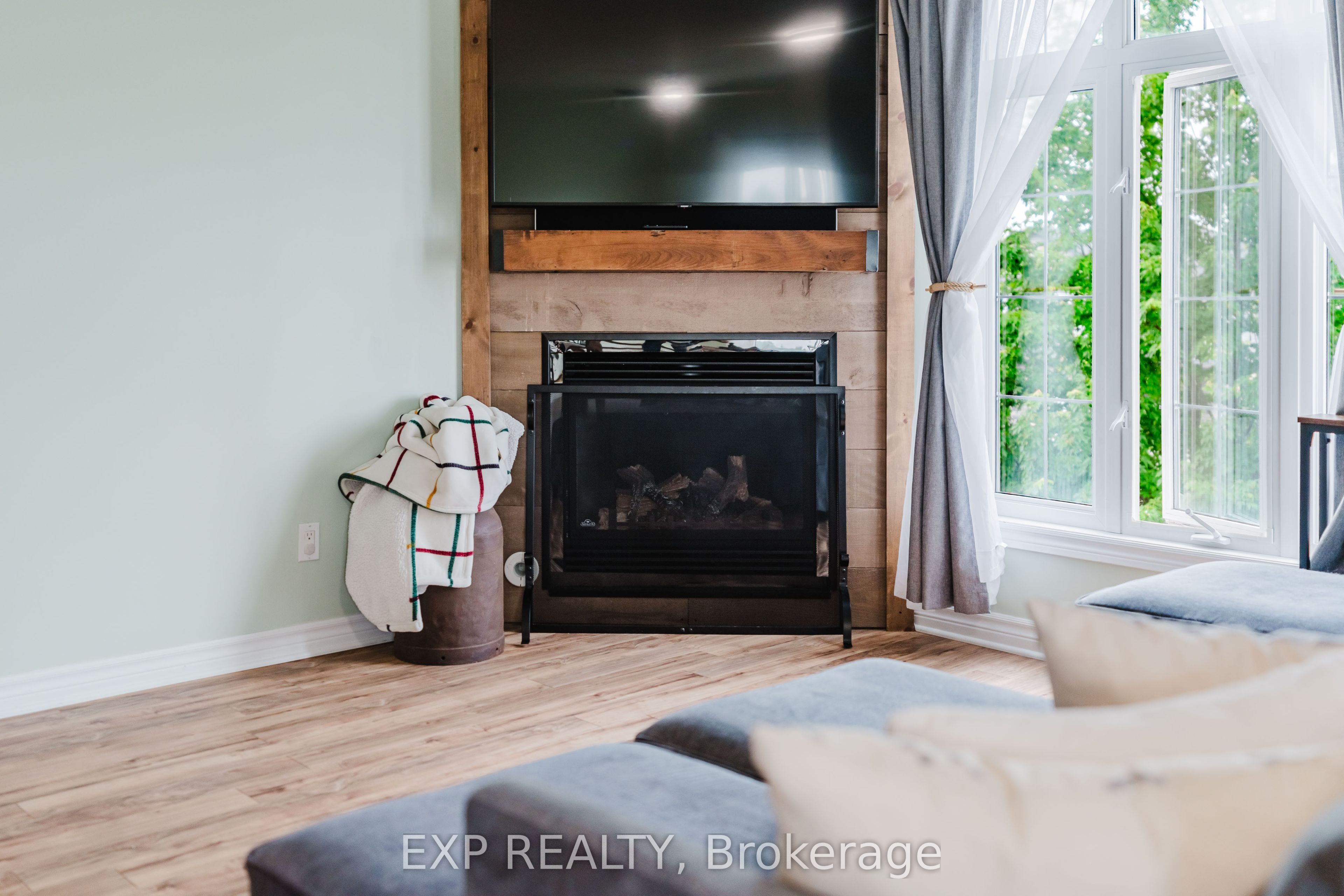 203 Bourdeau Boulevard 3 Property Photo 20