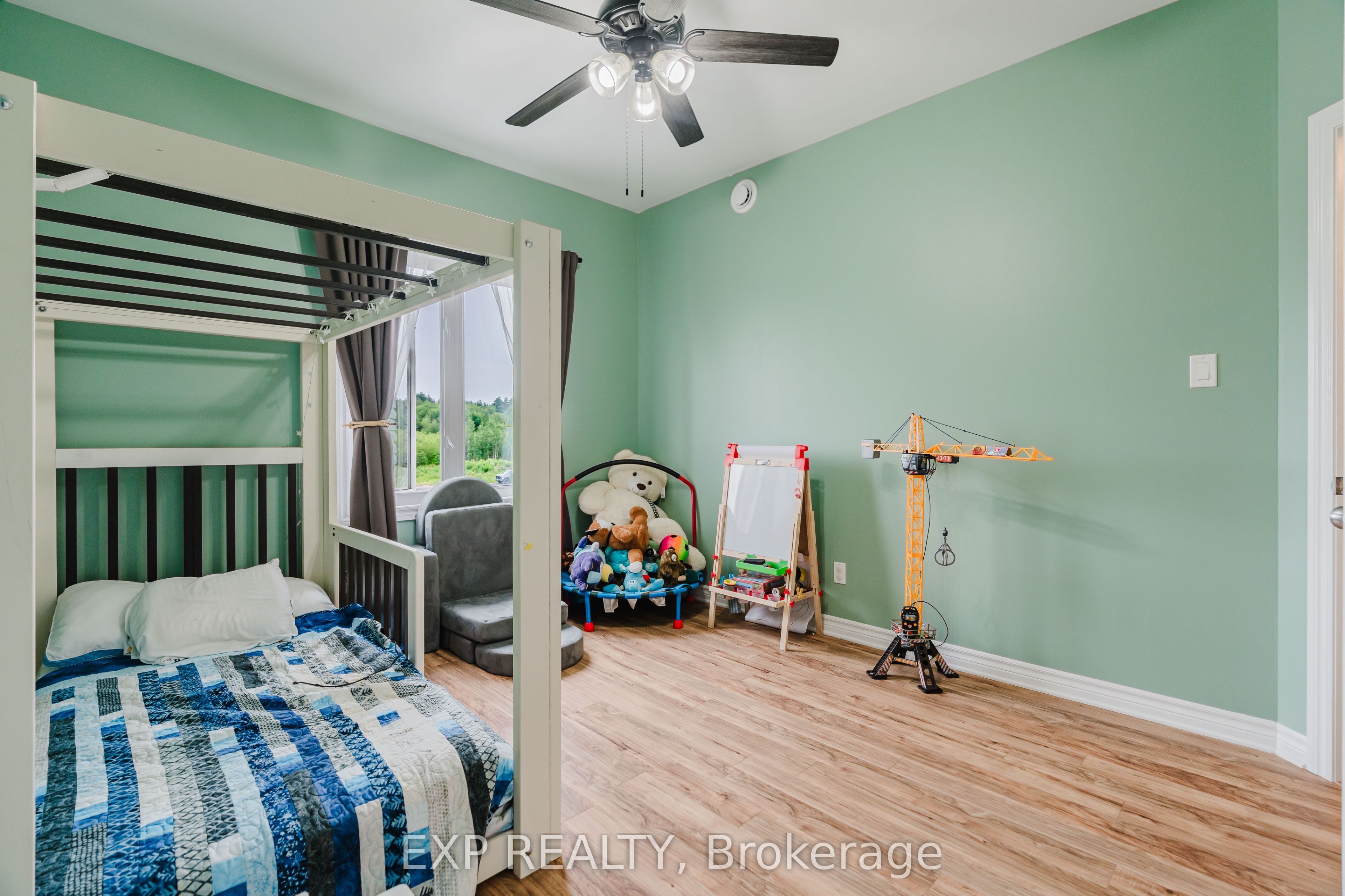 203 Bourdeau Boulevard 3 Property Photo 33
