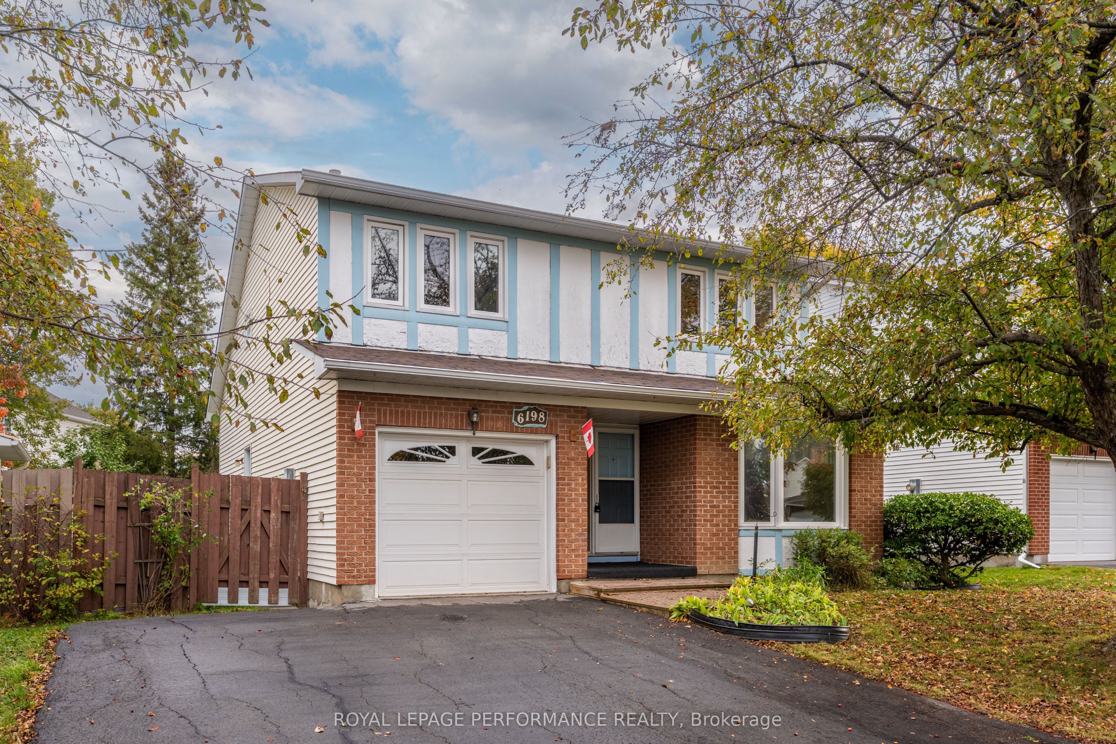 6198 Voyageur Drive Property Photo 1