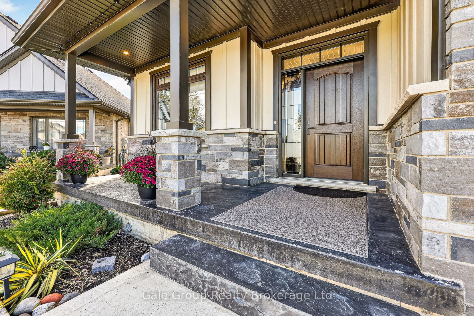 3 Evergreen Court Property Photo 4