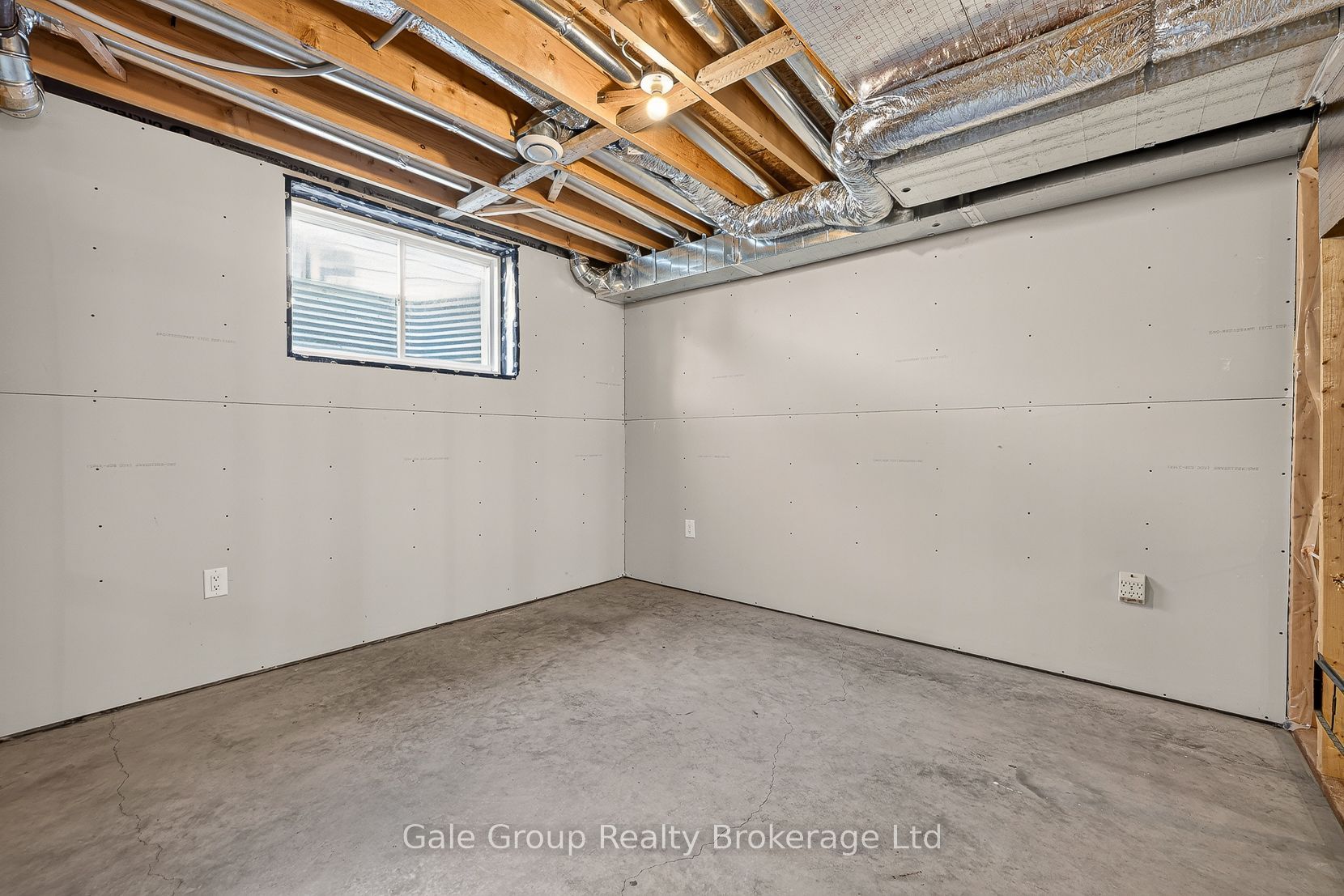 3 Evergreen Court Property Photo 30