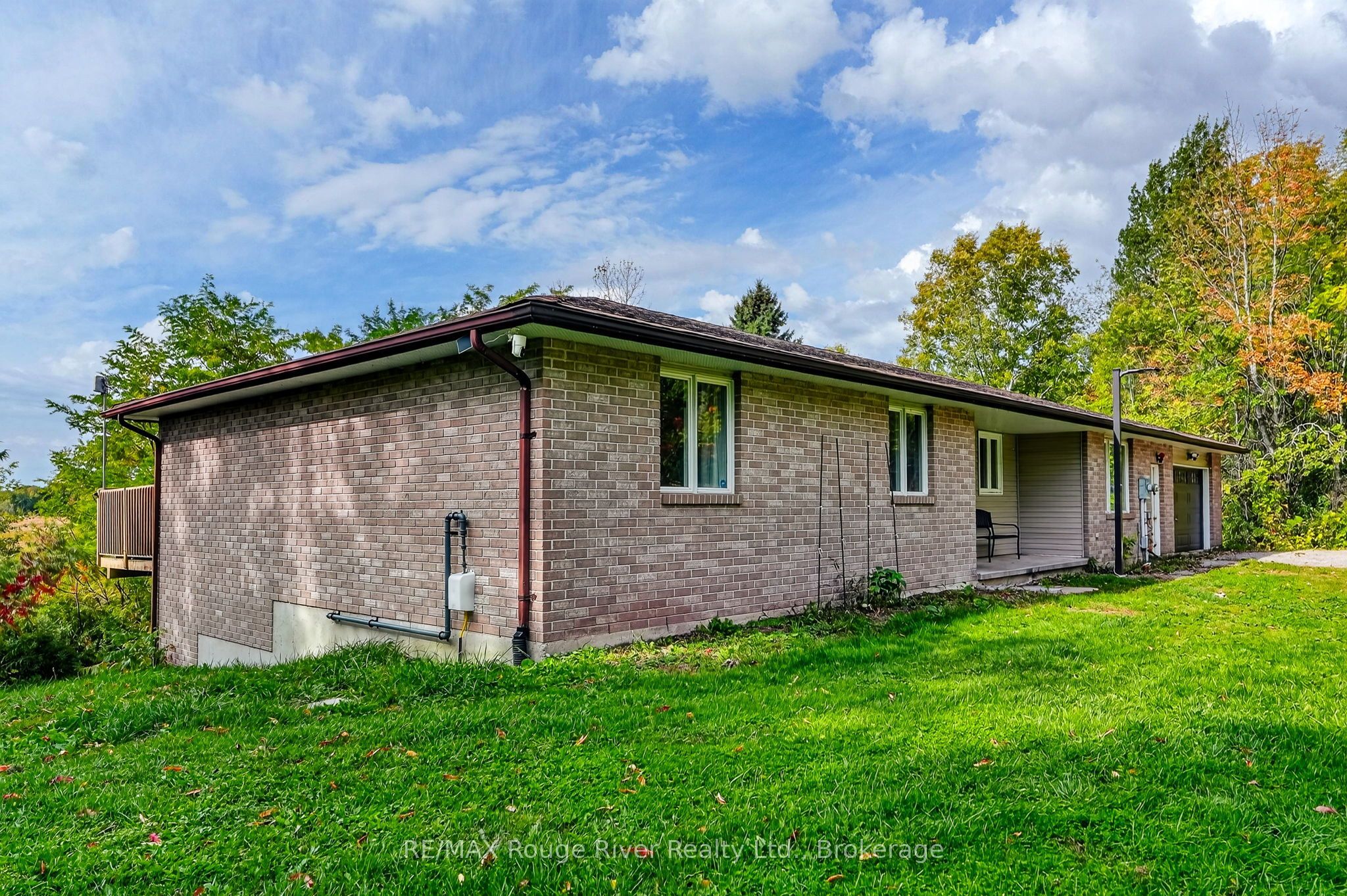 170 Cowie Road Property Photo 1