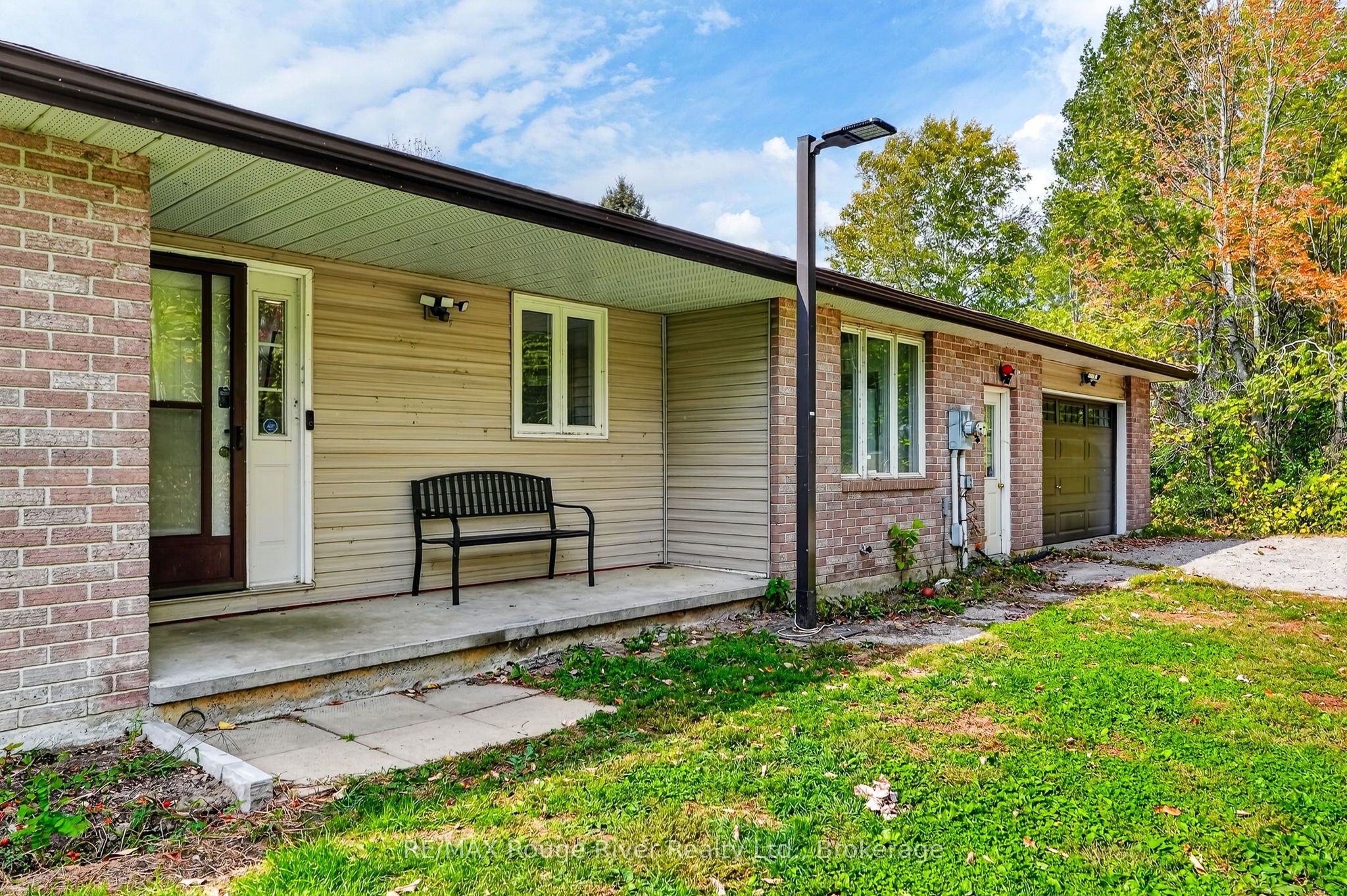 170 Cowie Road Property Photo 6