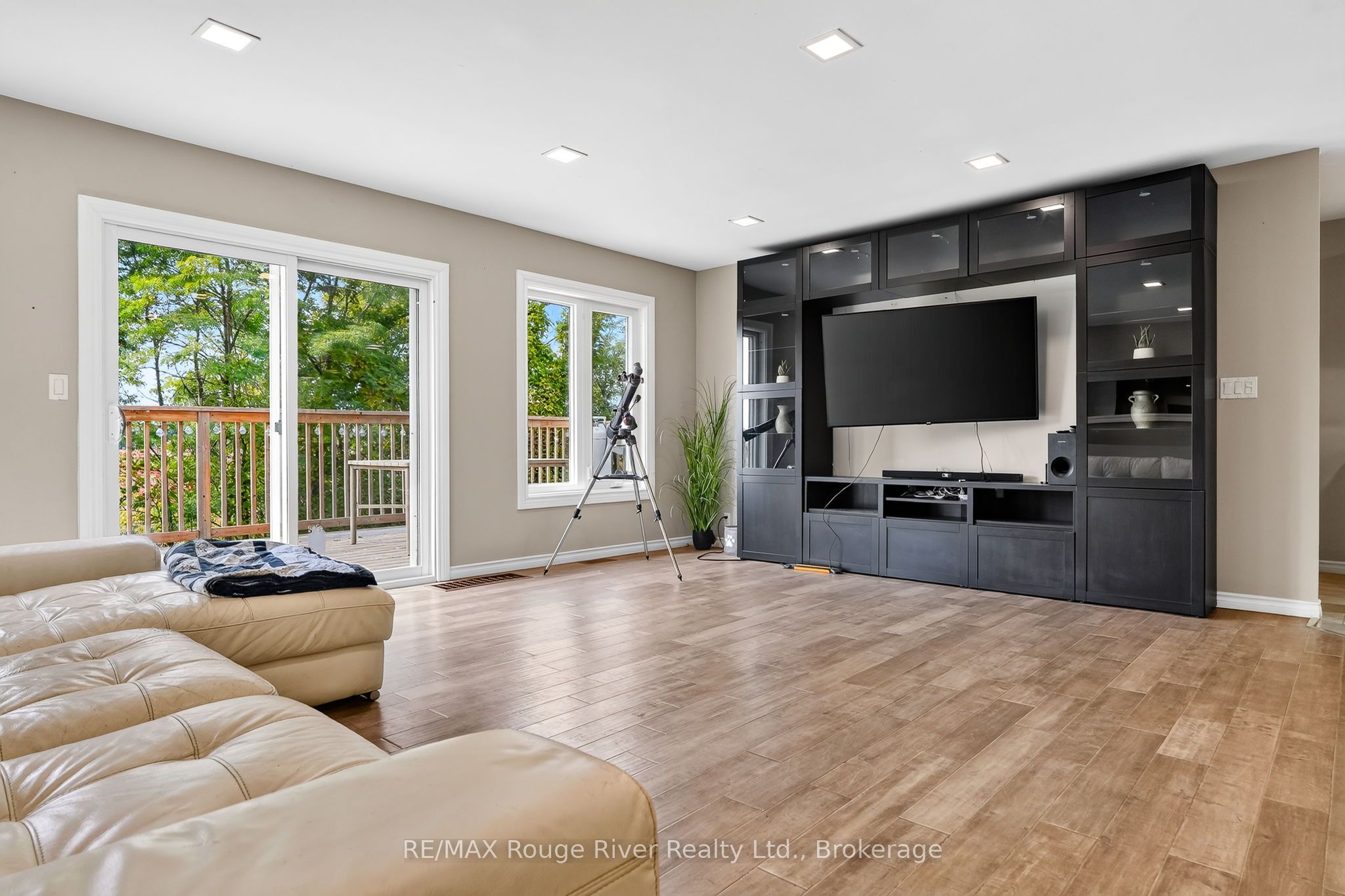 170 Cowie Road Property Photo 11