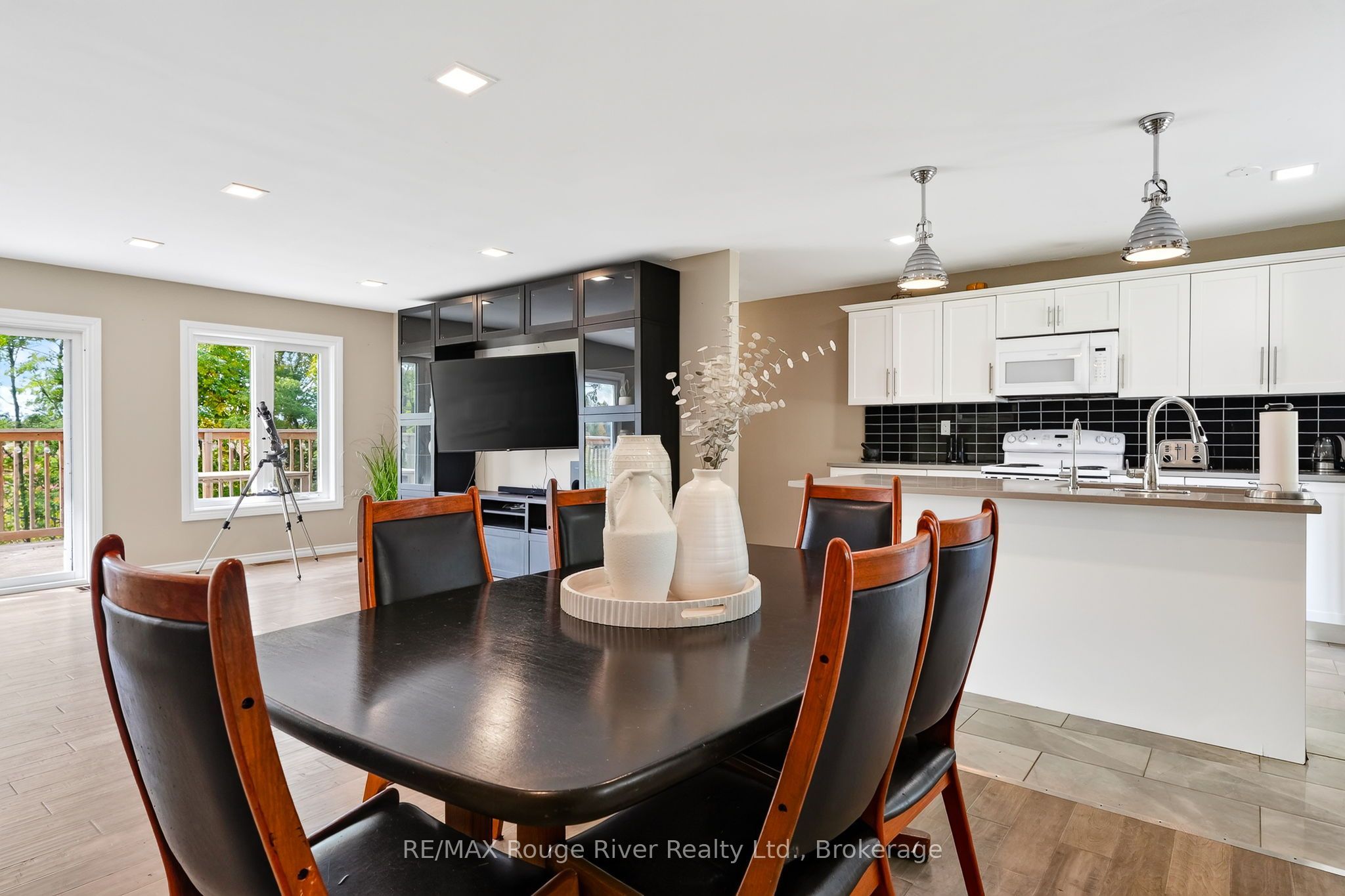170 Cowie Road Property Photo 15