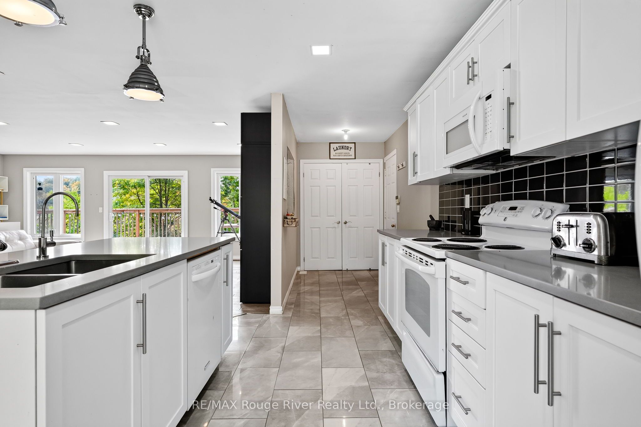 170 Cowie Road Property Photo 18
