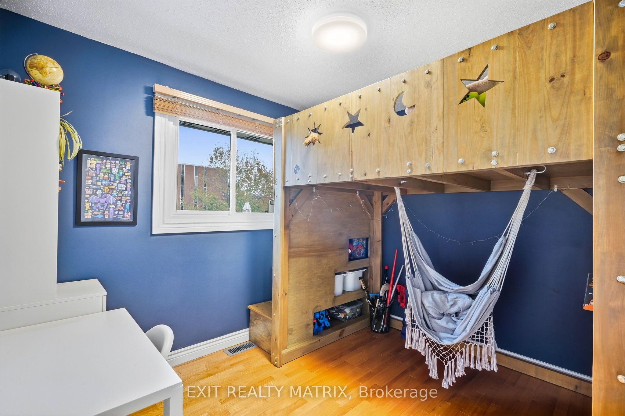 499 Gilles Street Property Photo 15