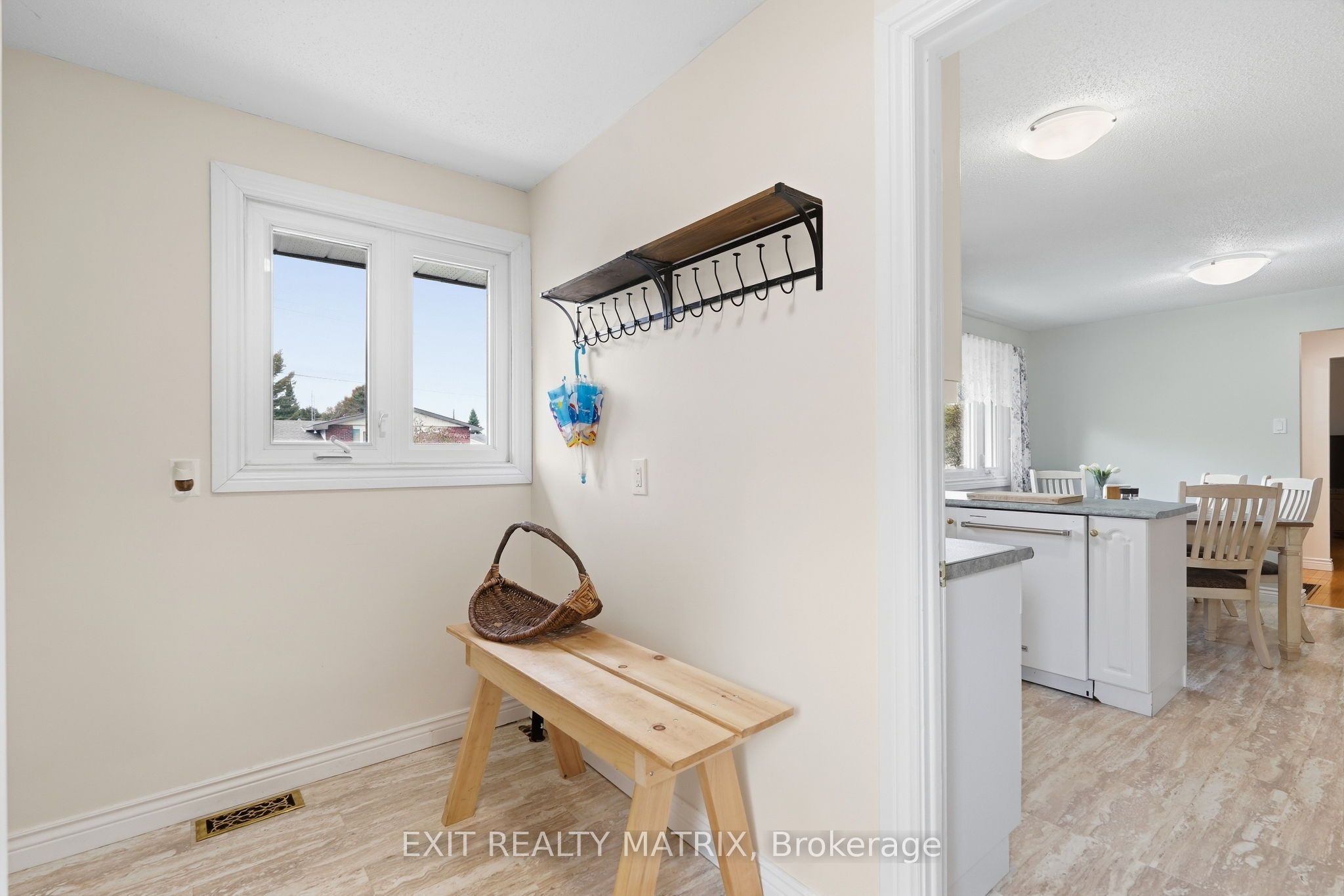 499 Gilles Street Property Photo 18