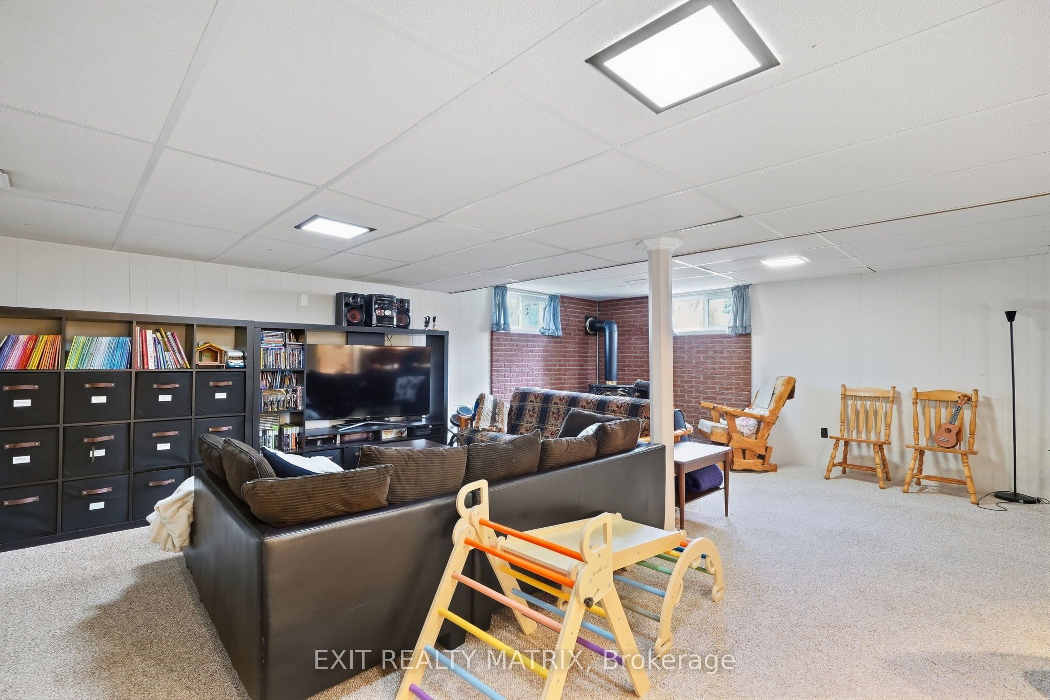 499 Gilles Street Property Photo 22