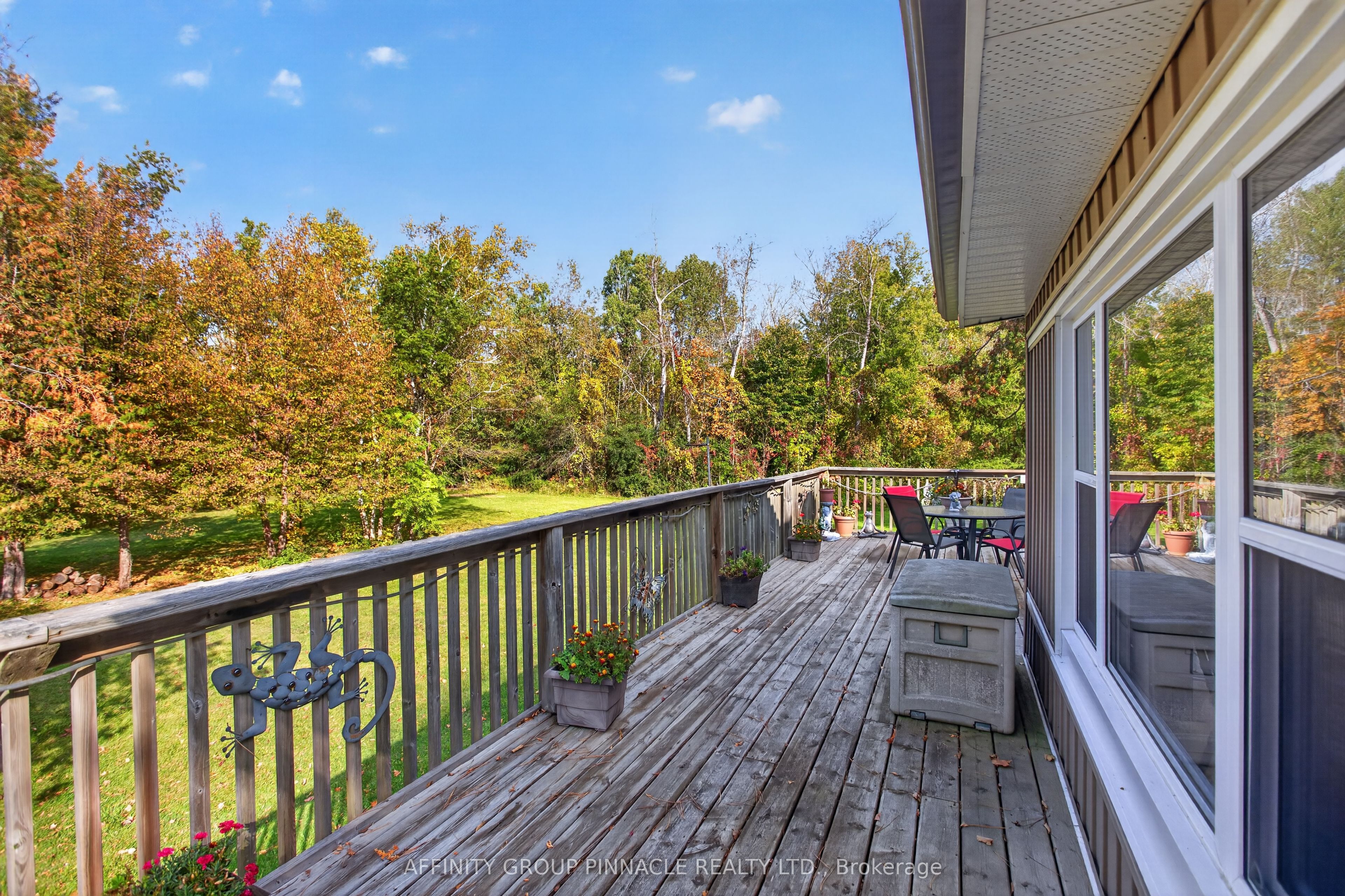 5666 35 Highway Property Photo 32