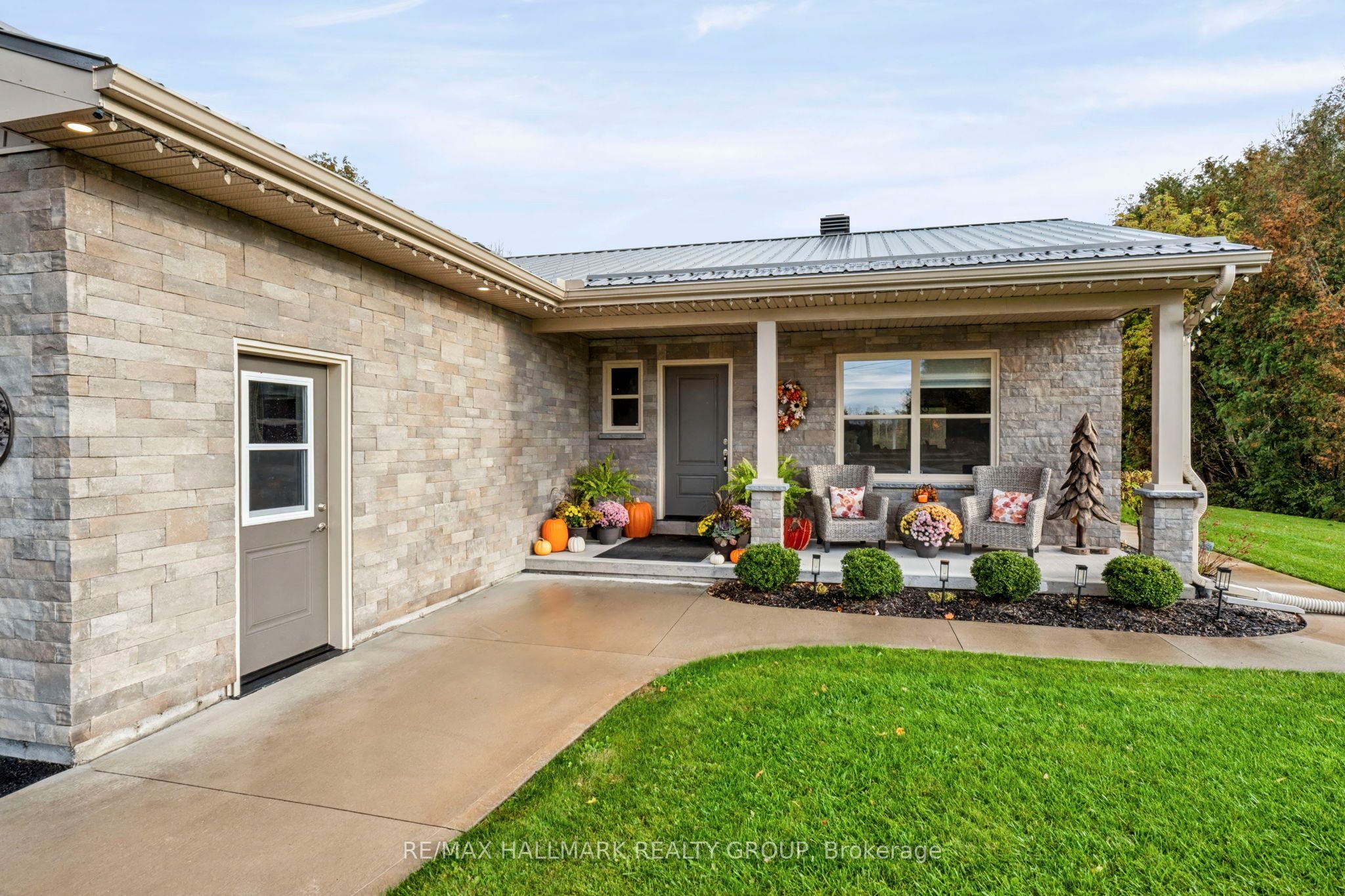9167 Branch Road Property Photo 3