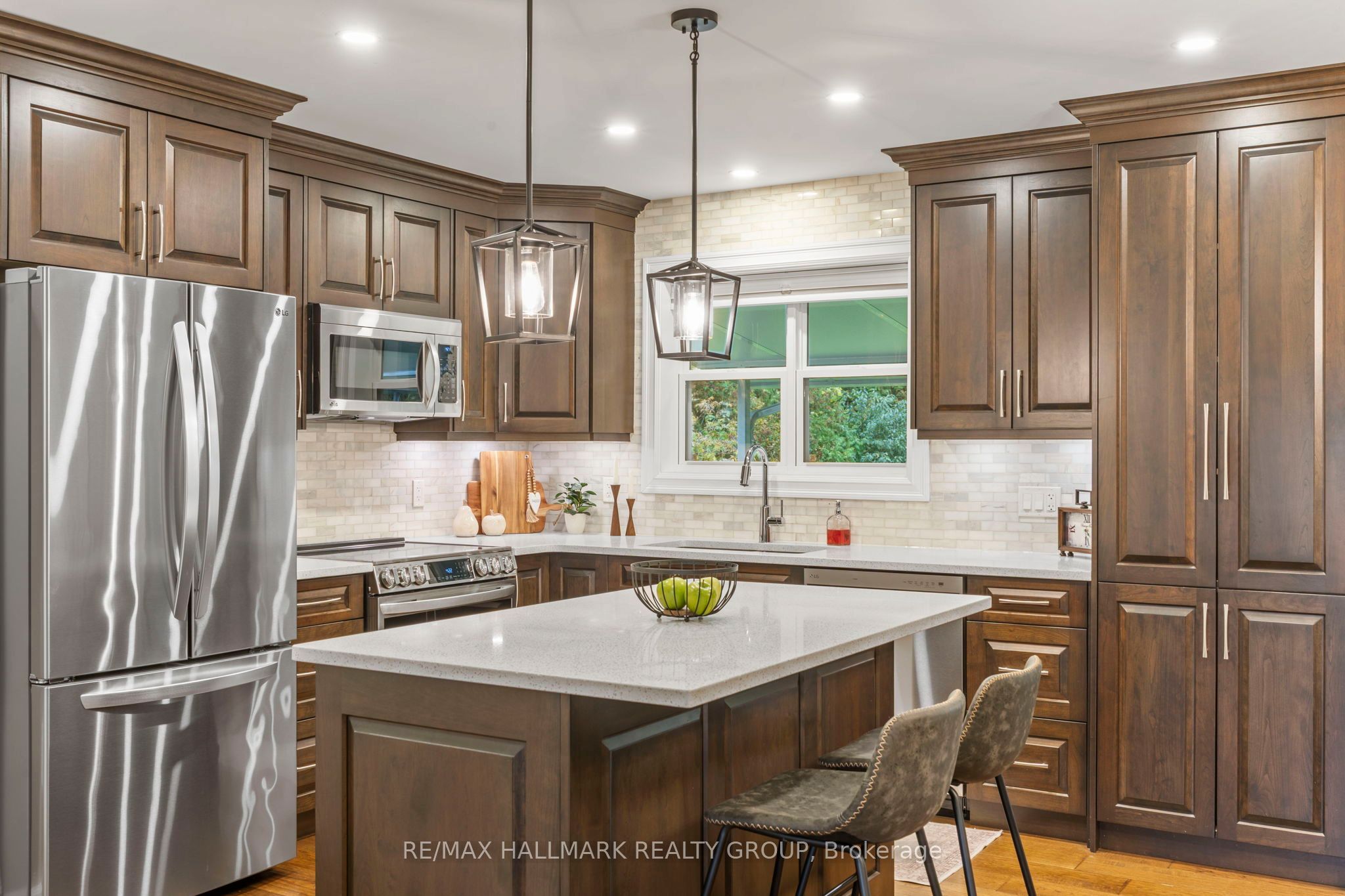 9167 Branch Road Property Photo 8