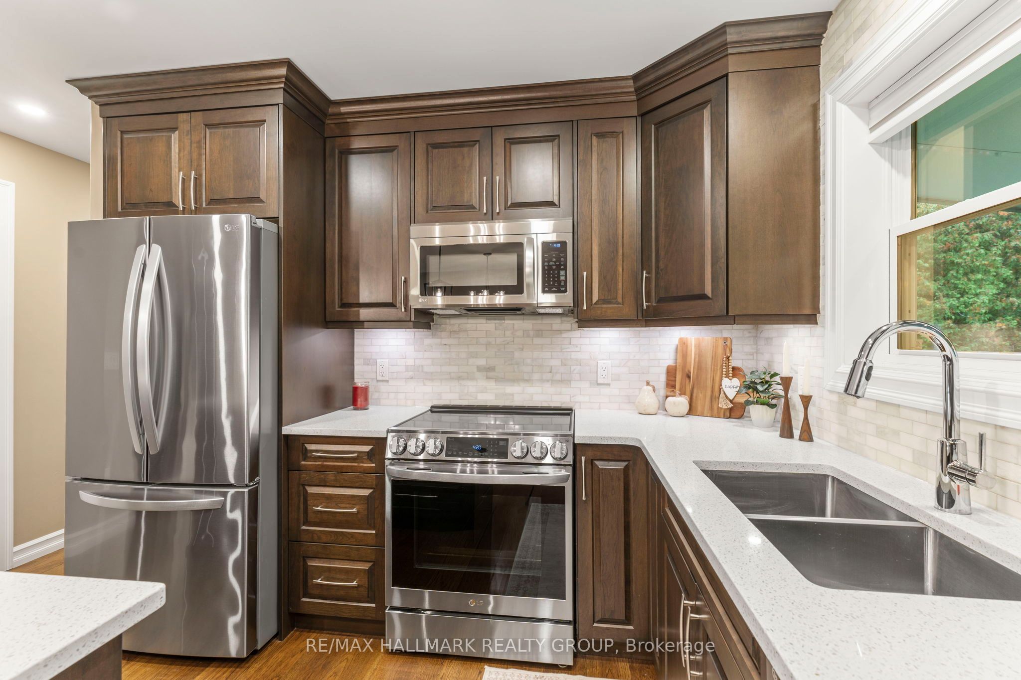 9167 Branch Road Property Photo 11