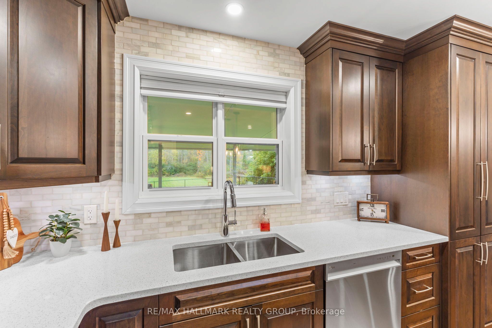 9167 Branch Road Property Photo 13