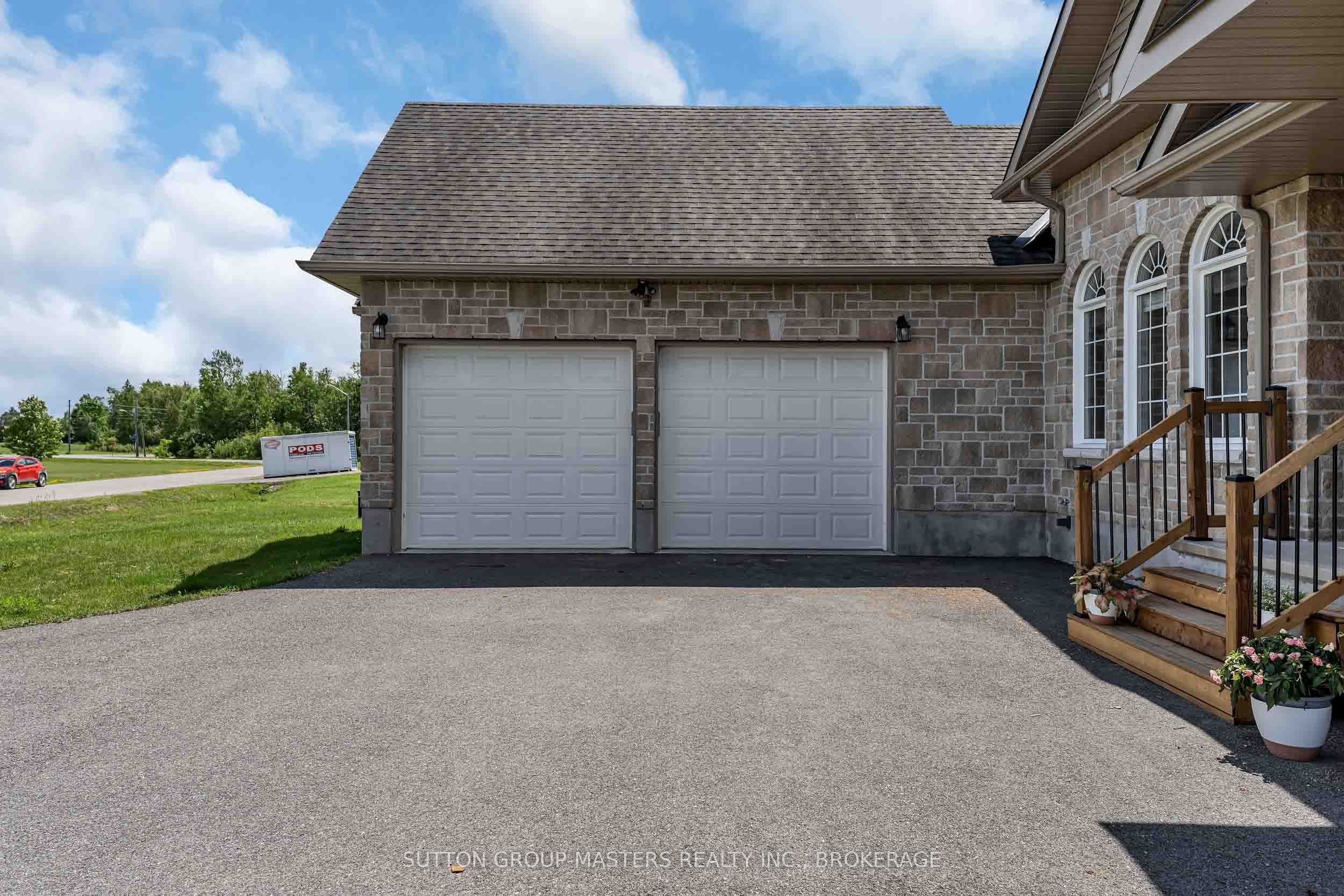 257 Starlight Place Property Photo 4