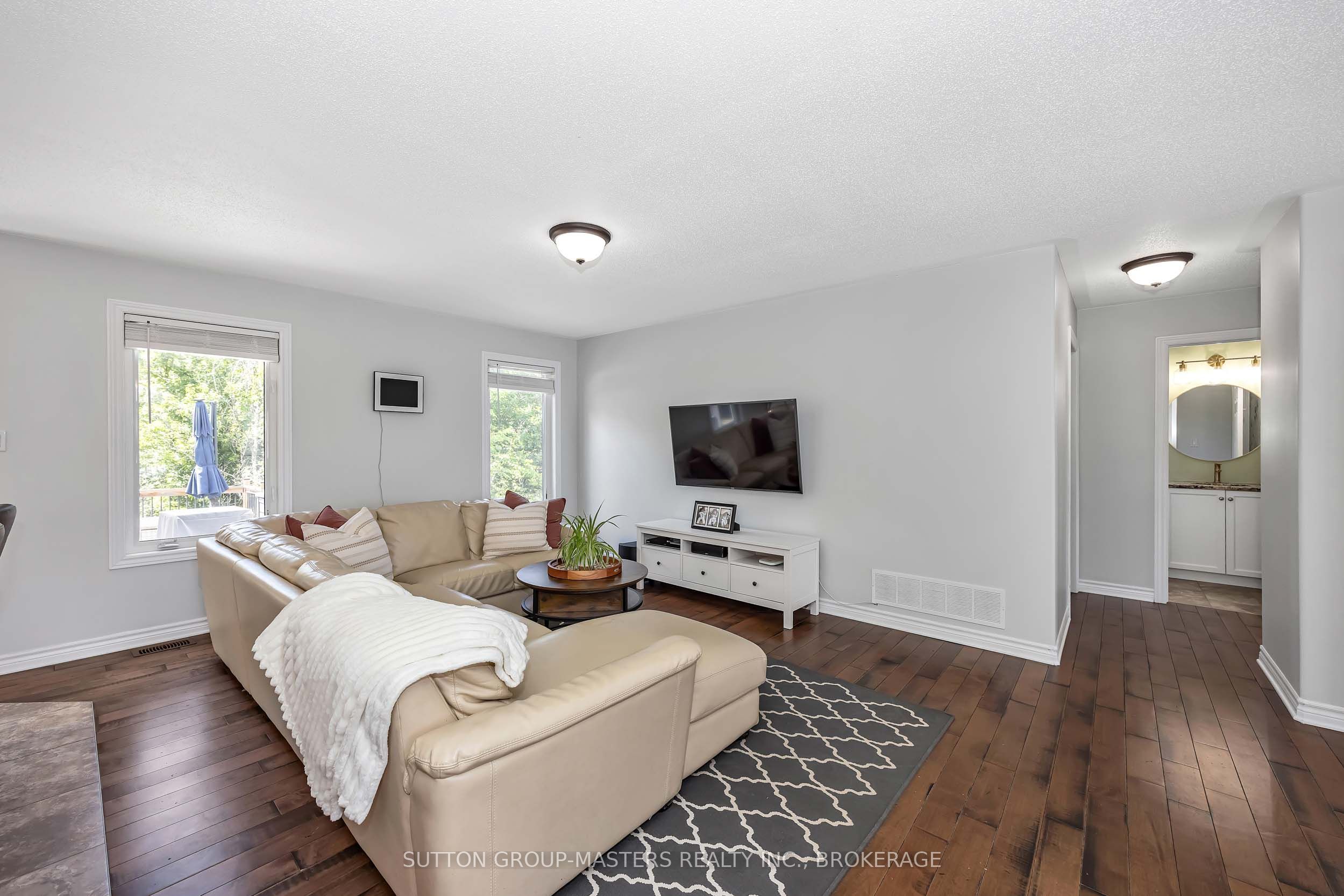 257 Starlight Place Property Photo 7