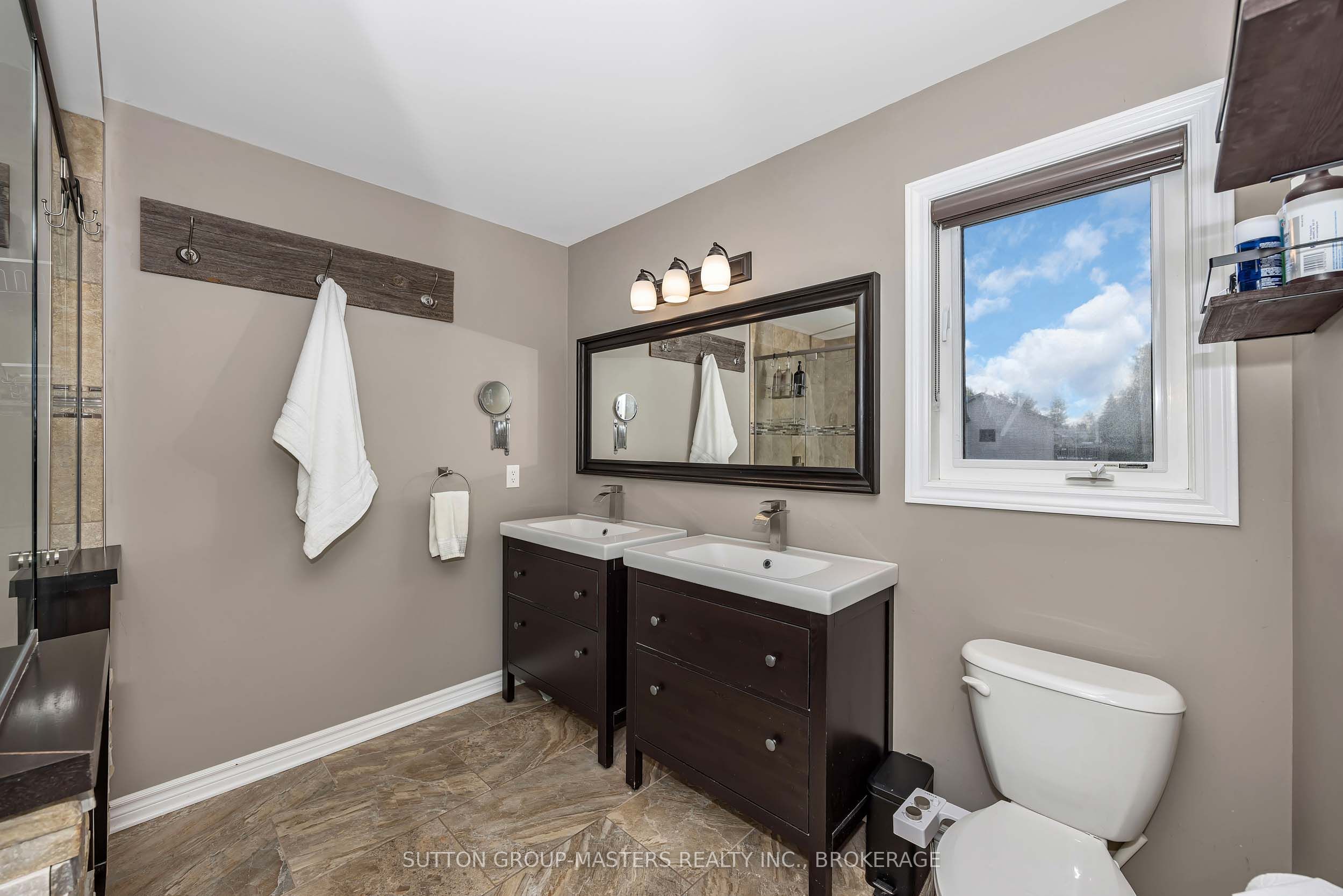 257 Starlight Place Property Photo 20