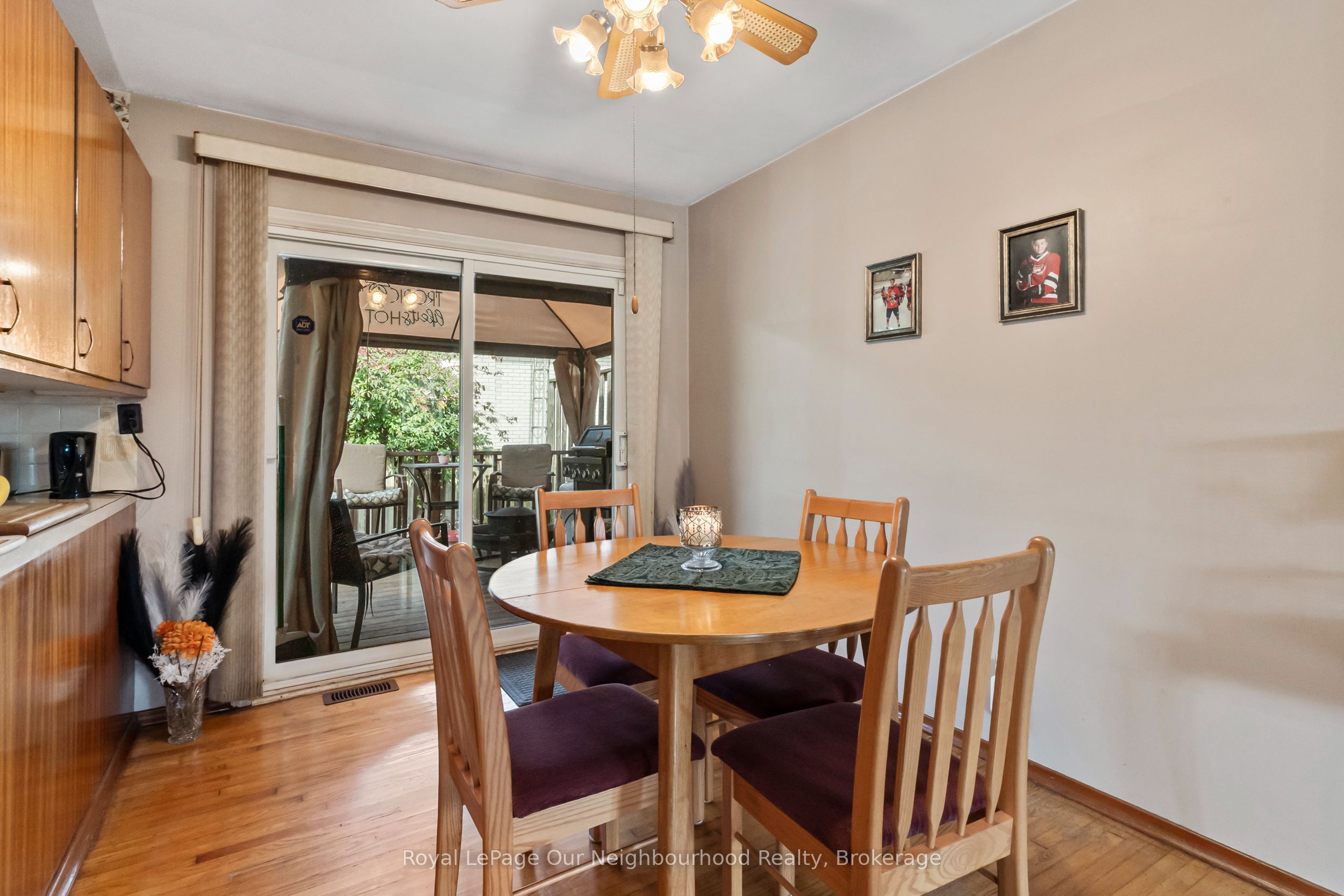 546 Burwash Street Property Photo 8