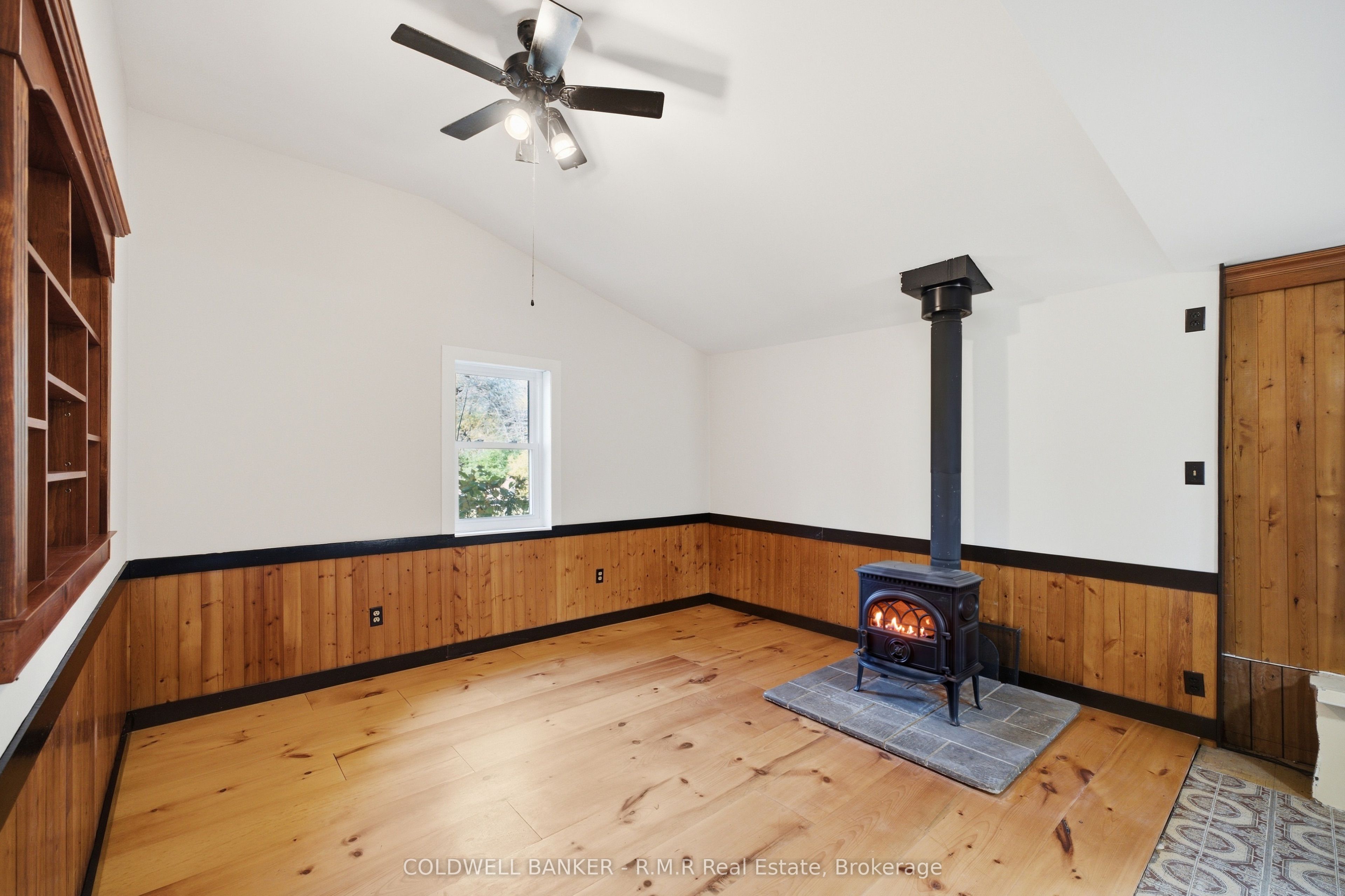 10 Church Street Property Photo 2
