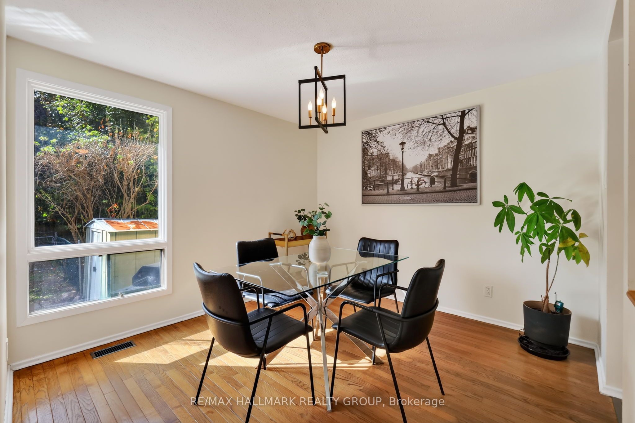 1086 Barwell Avenue Property Photo 13