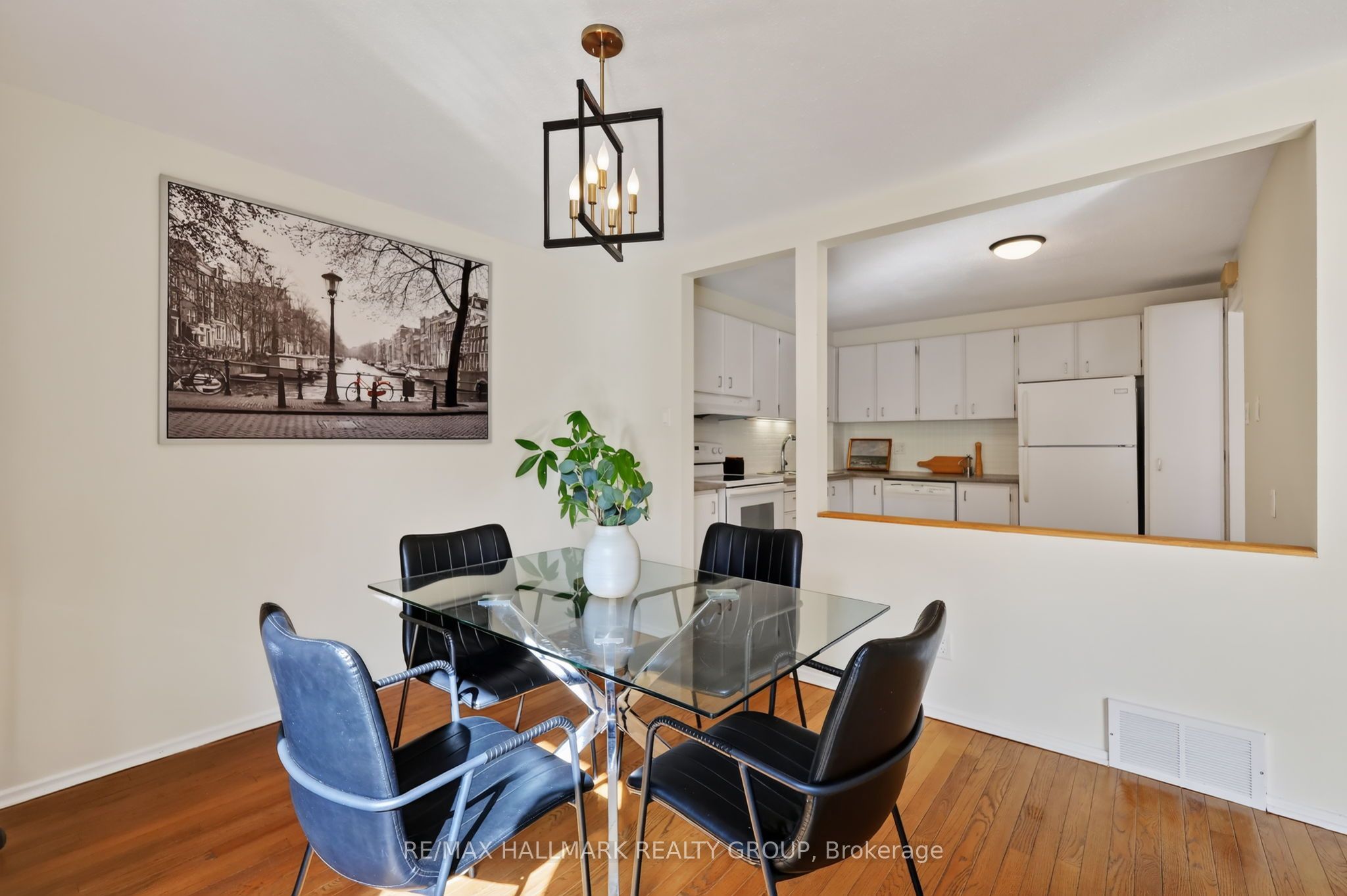 1086 Barwell Avenue Property Photo 14