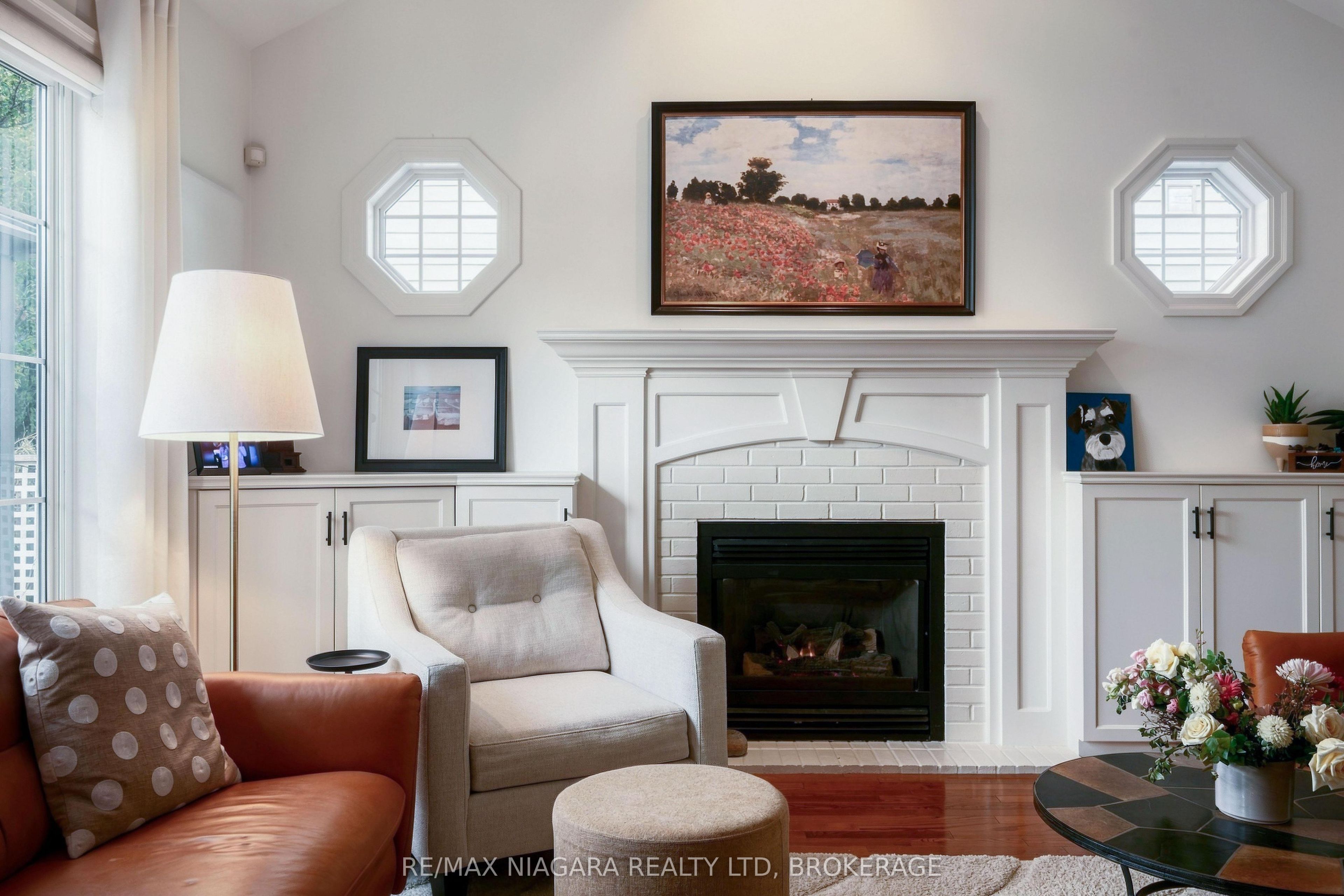 655 Charlotte Street Property Photo 10