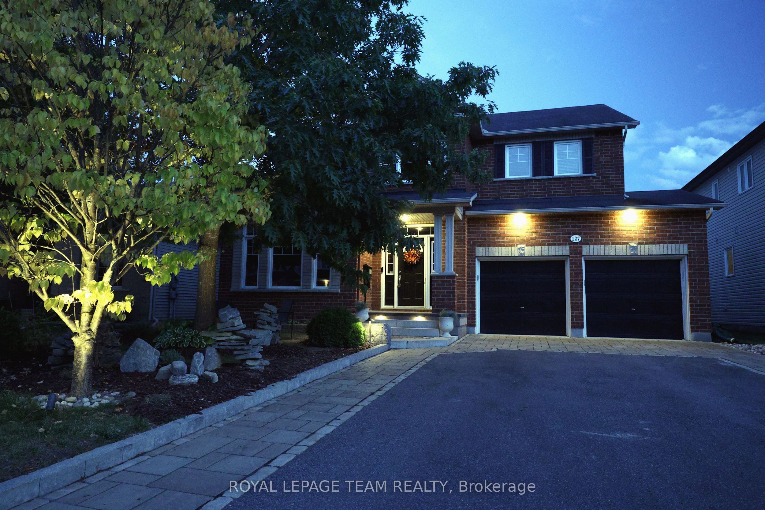 127 Coyote Crescent Property Photo 7