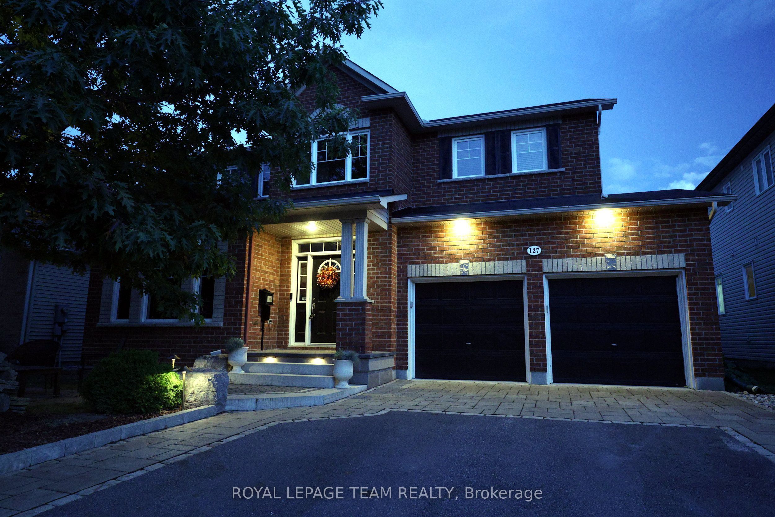 127 Coyote Crescent Property Photo 8