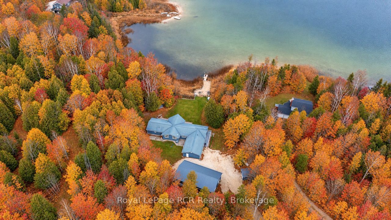 123 Lakeview Road Property Photo 1