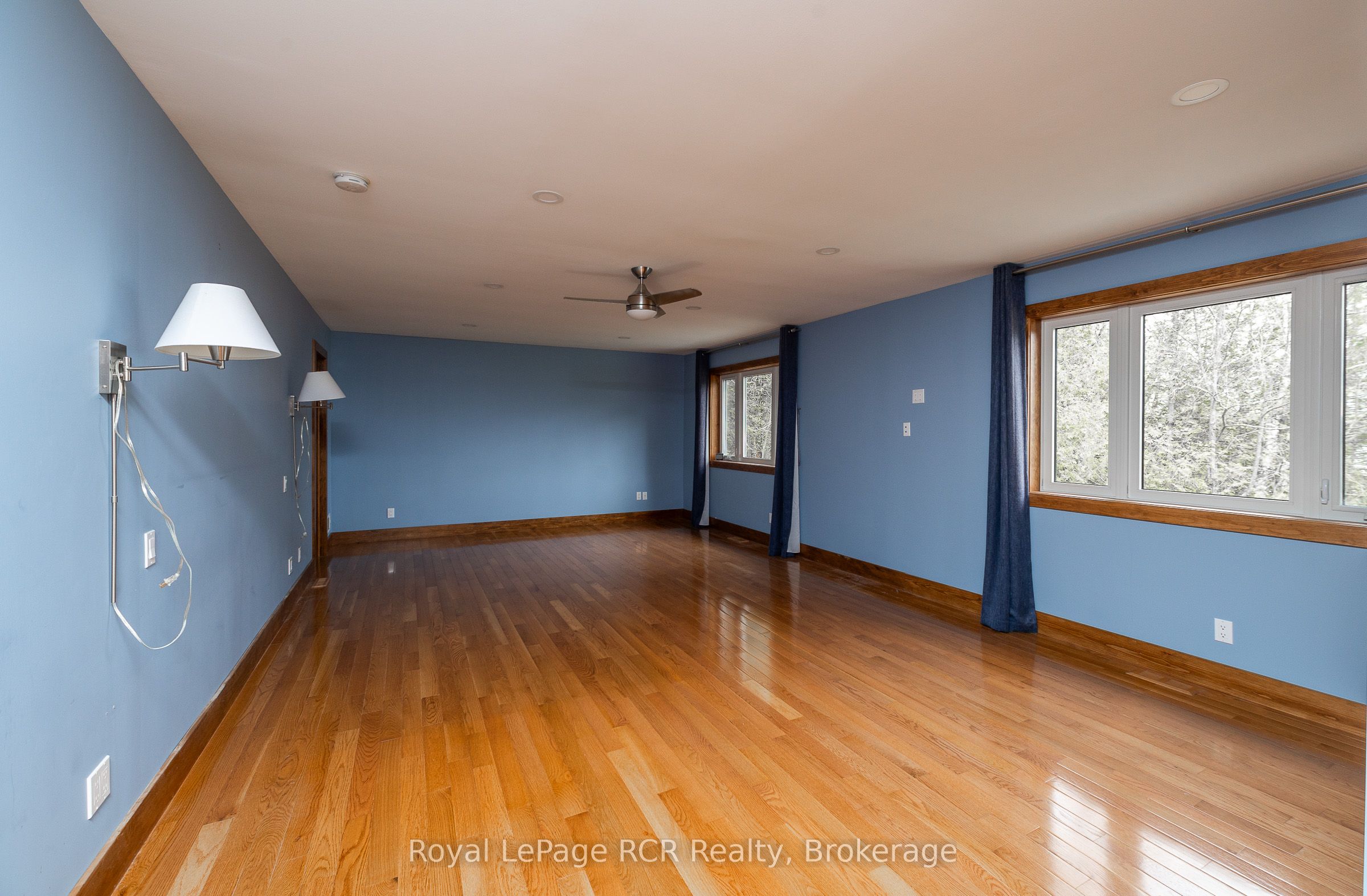 123 Lakeview Road Property Photo 18