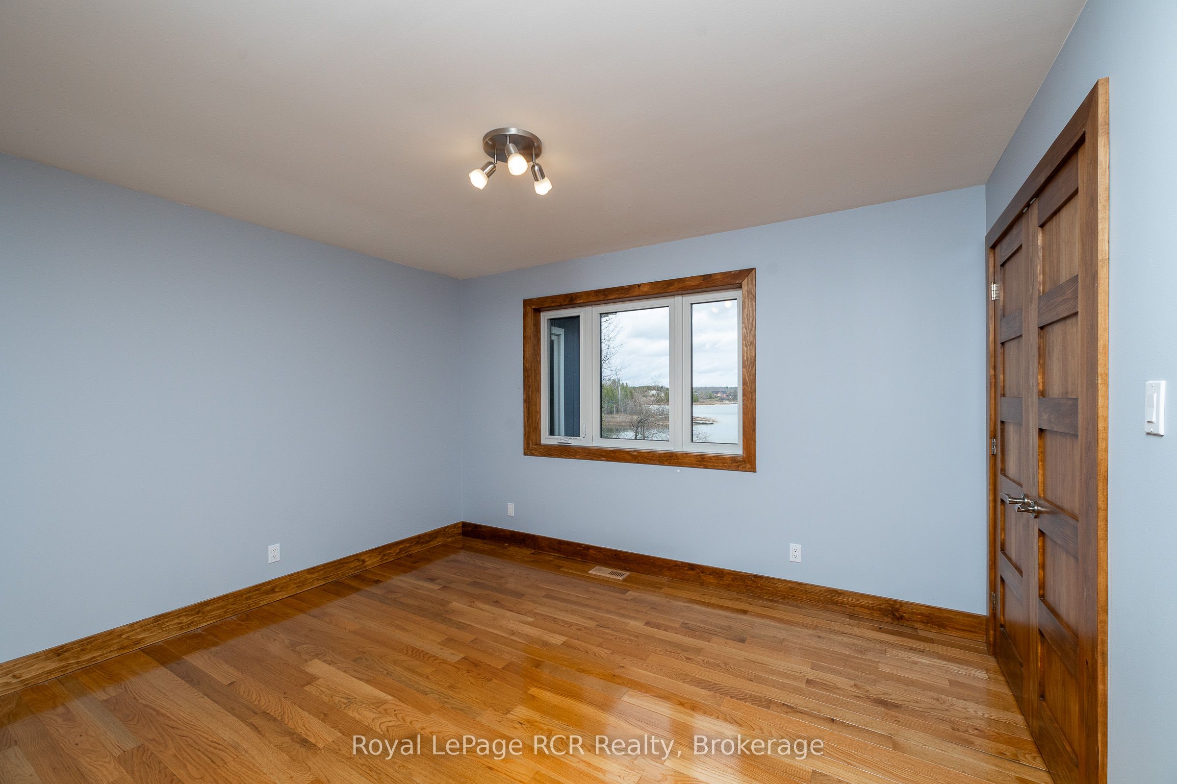 123 Lakeview Road Property Photo 19