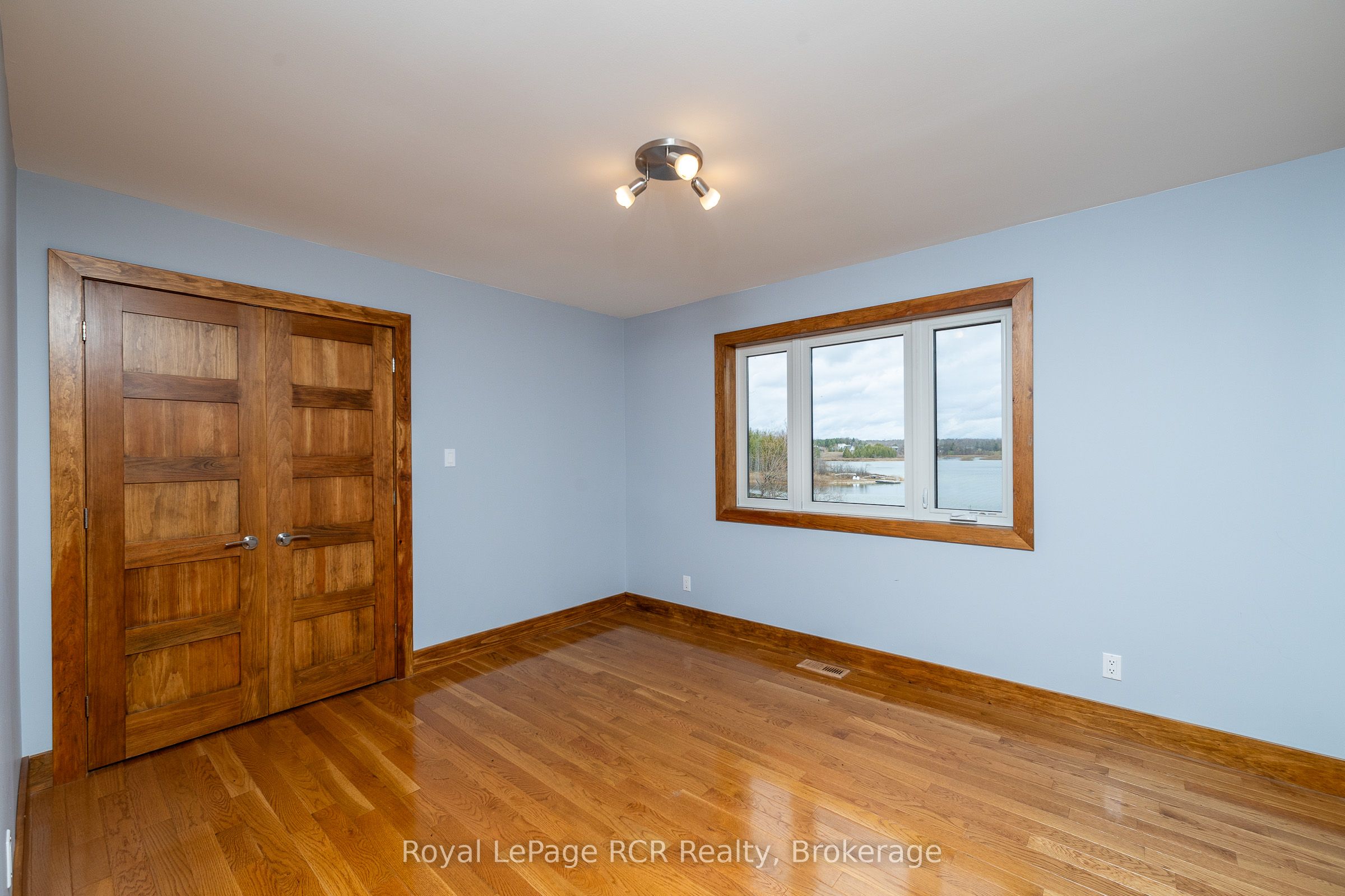 123 Lakeview Road Property Photo 21