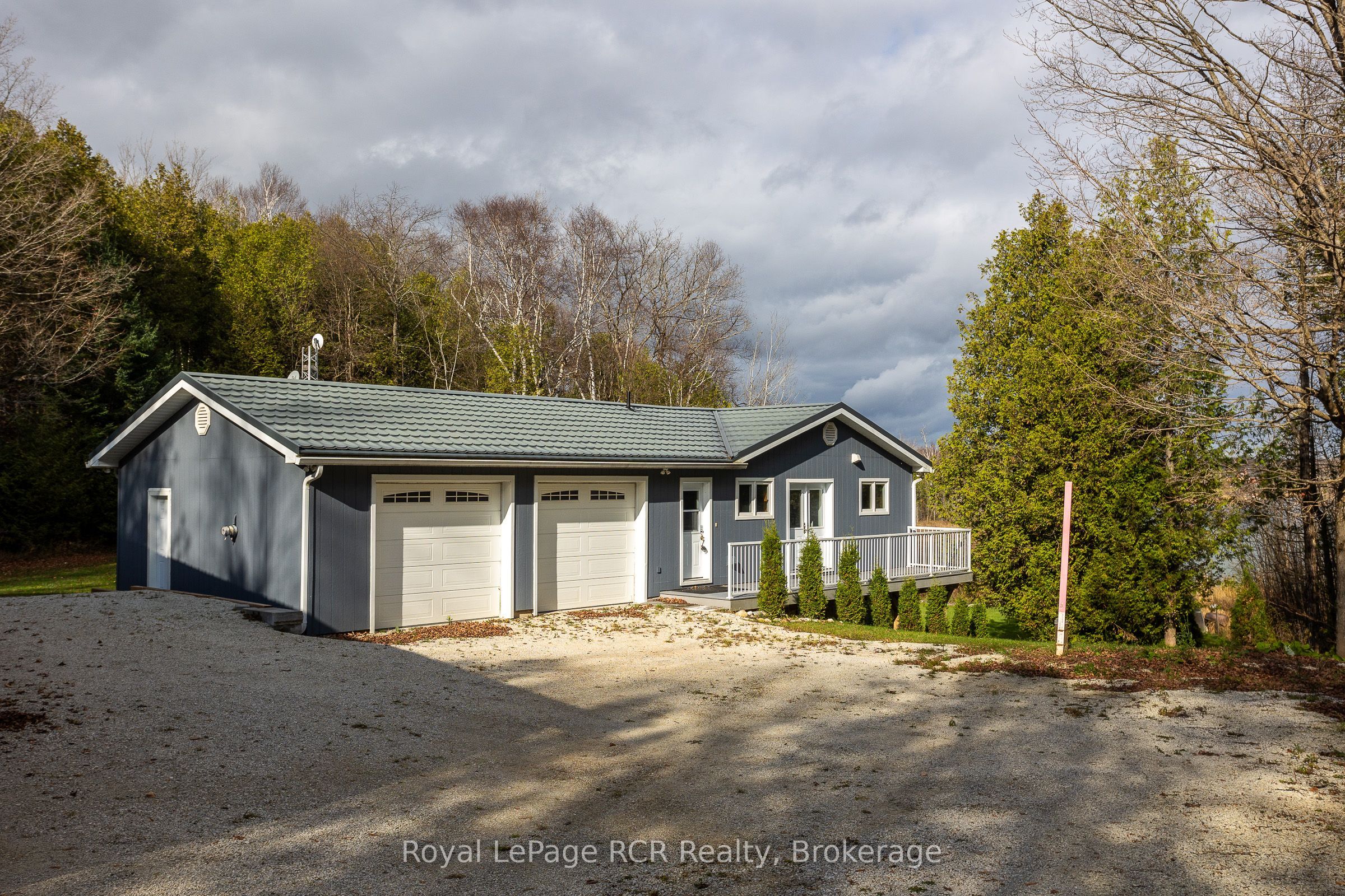 123 Lakeview Road Property Photo 33