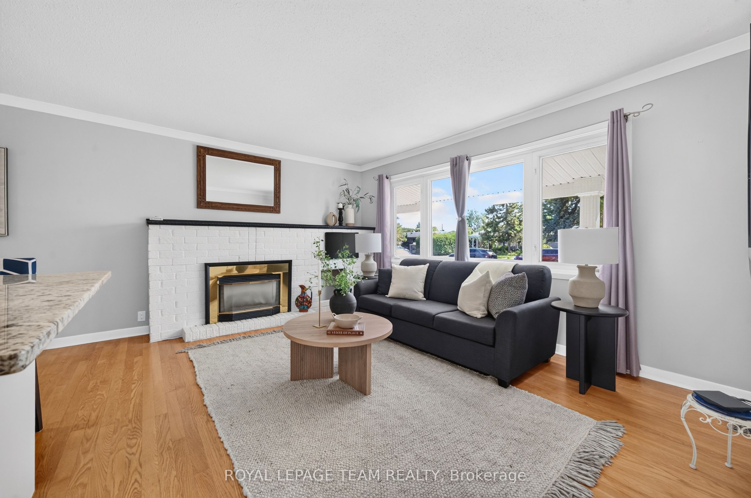 21 Elterwater Avenue Property Photo 6