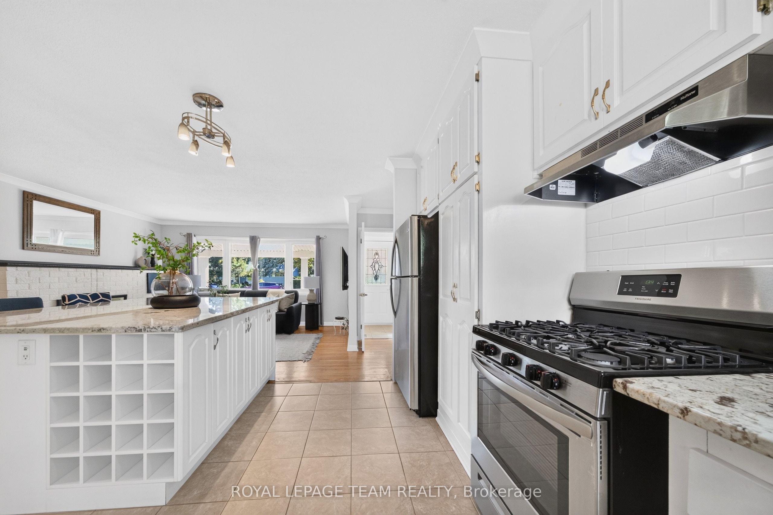 21 Elterwater Avenue Property Photo 16