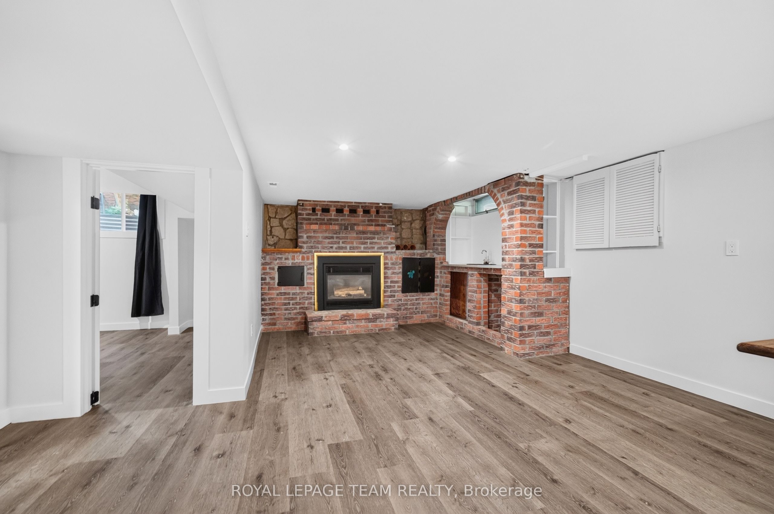 21 Elterwater Avenue Property Photo 22