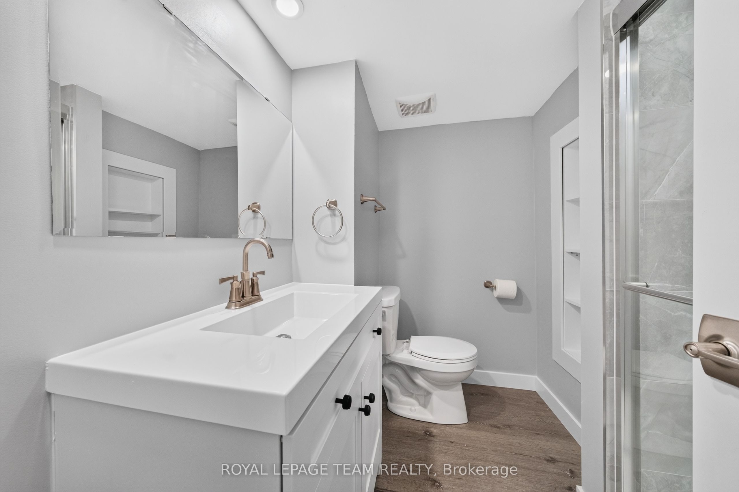 21 Elterwater Avenue Property Photo 26