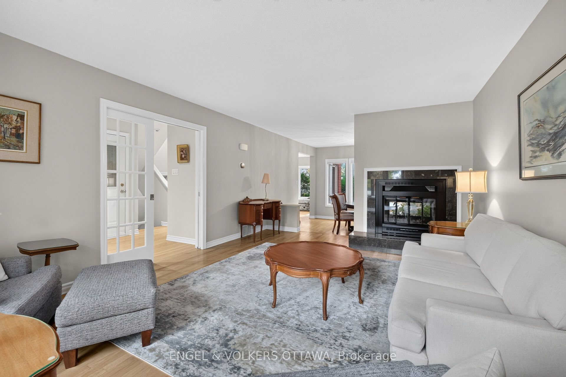 628 Byron Avenue Property Photo 11