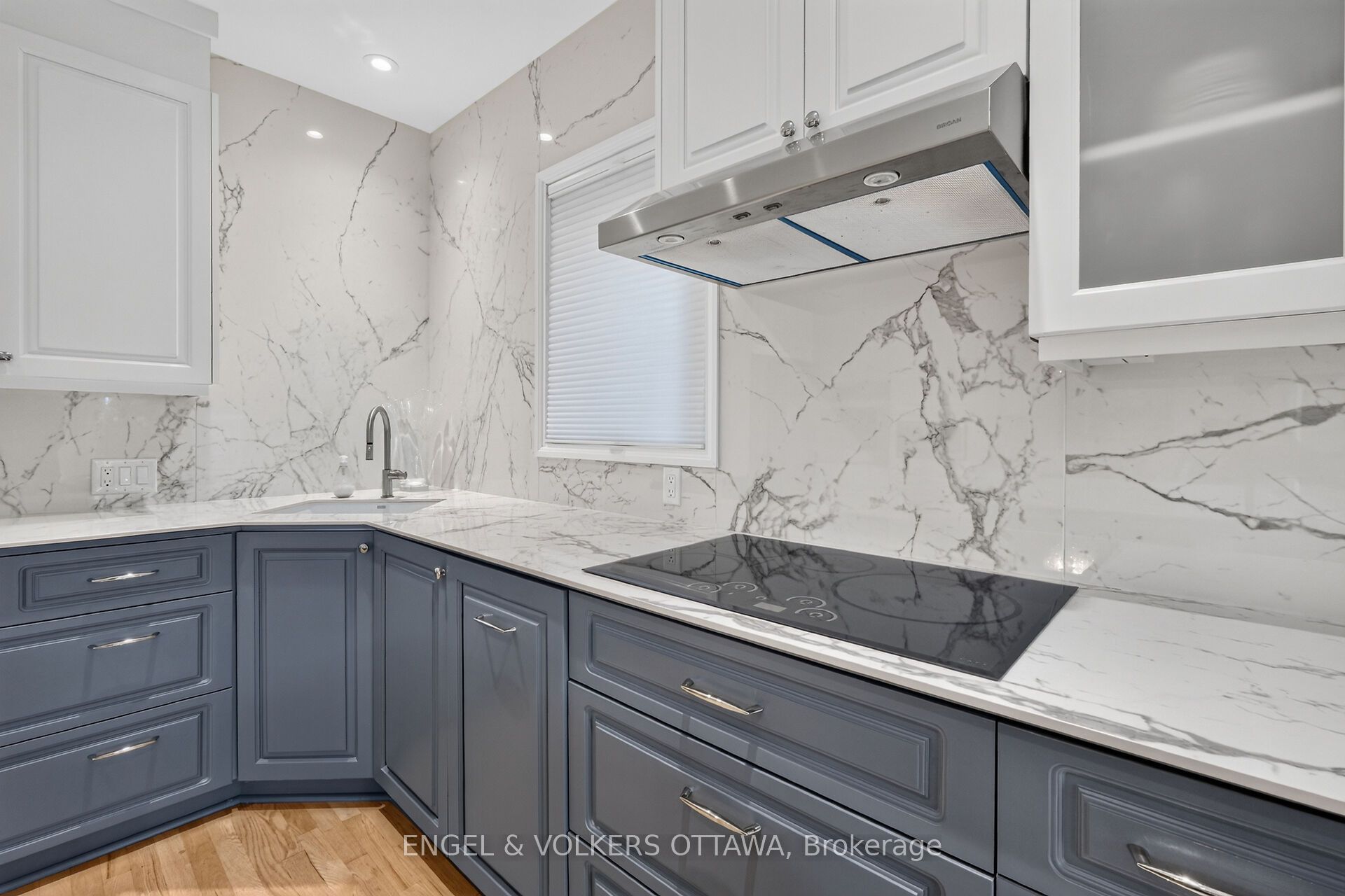 628 Byron Avenue Property Photo 14