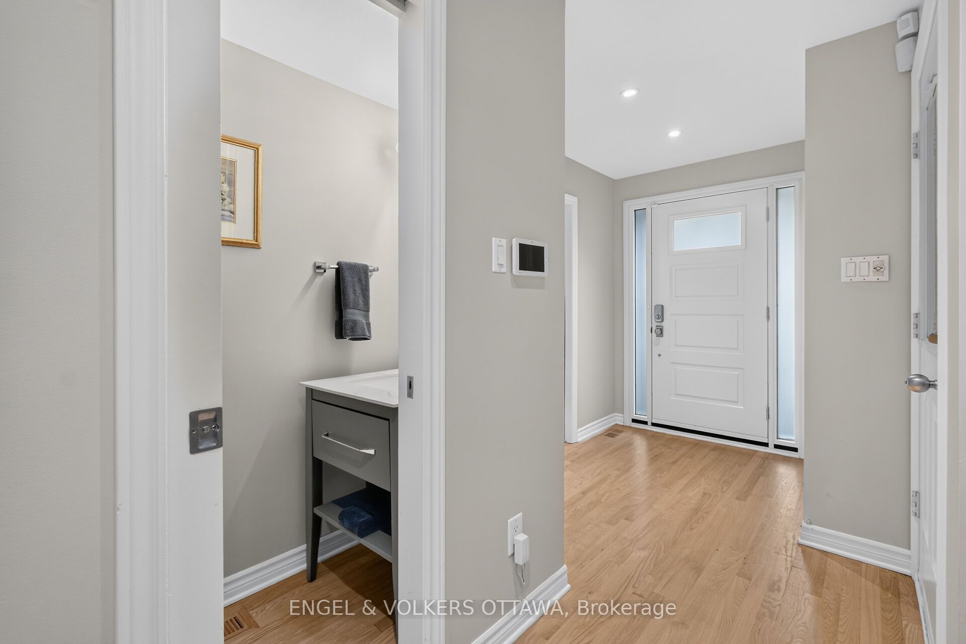 628 Byron Avenue Property Photo 23