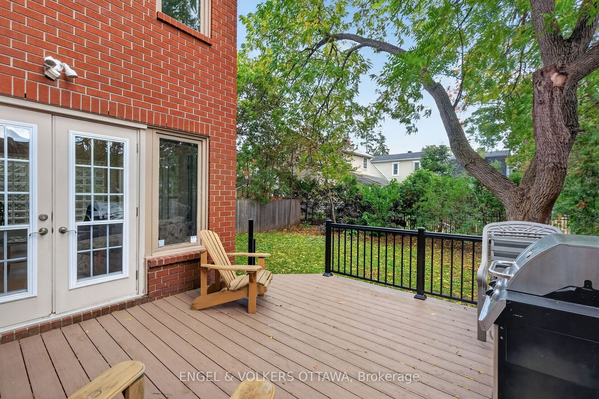 628 Byron Avenue Property Photo 42