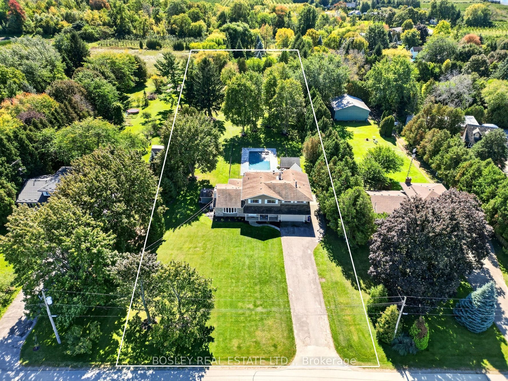 1676 Second Avenue Property Photo 2